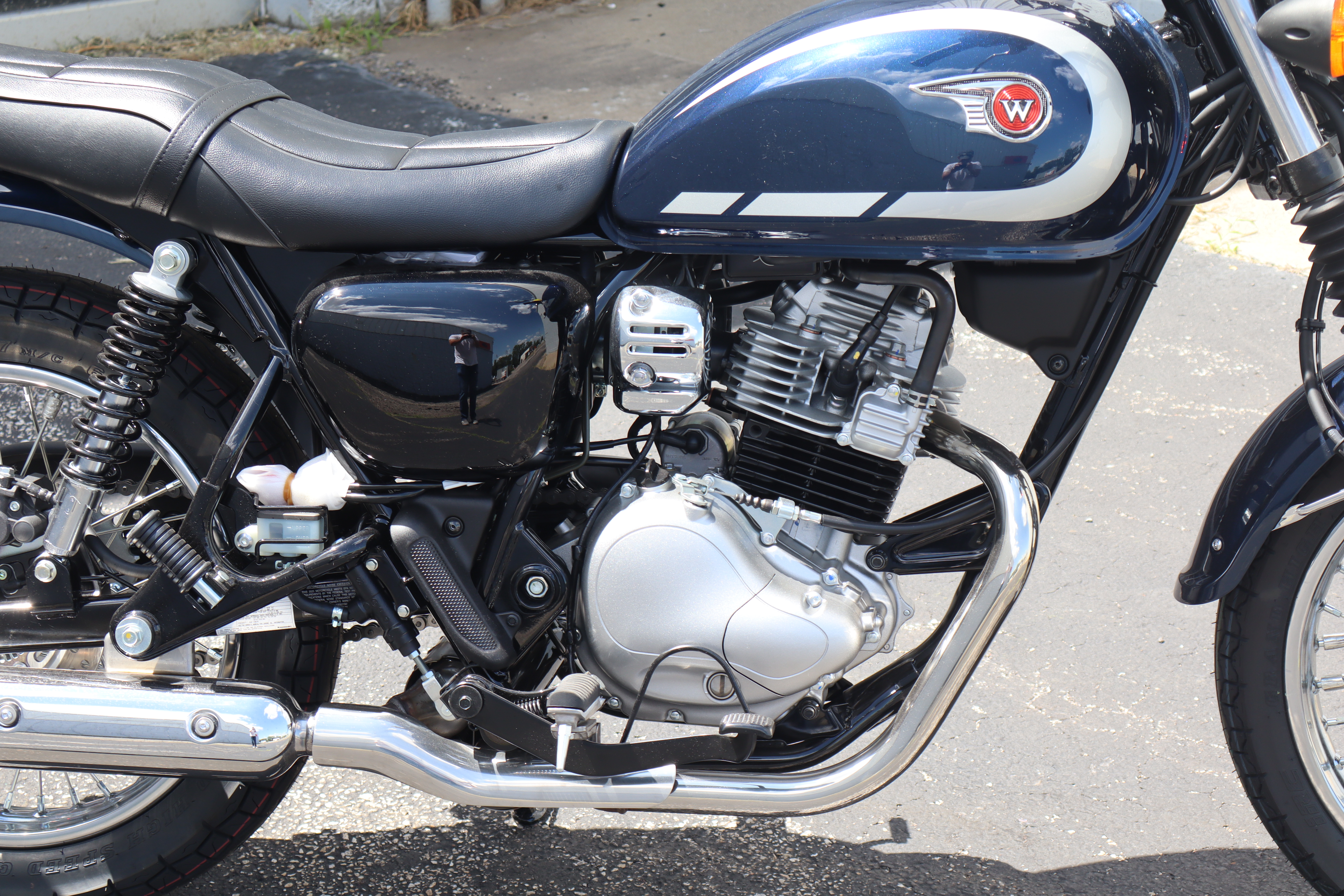 2025 Kawasaki W 230 ABS - Photo 4
