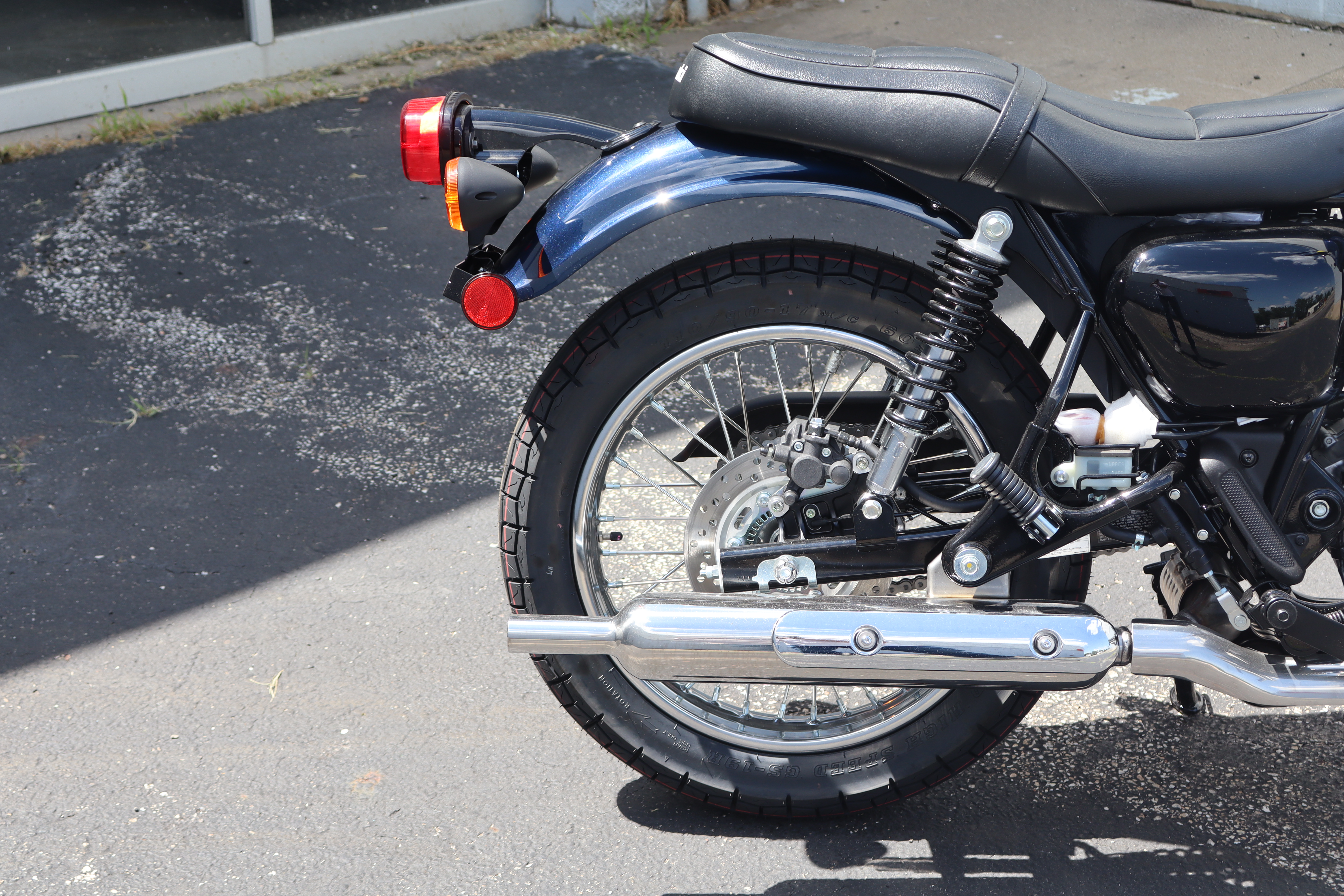 2025 Kawasaki W 230 ABS - Photo 5