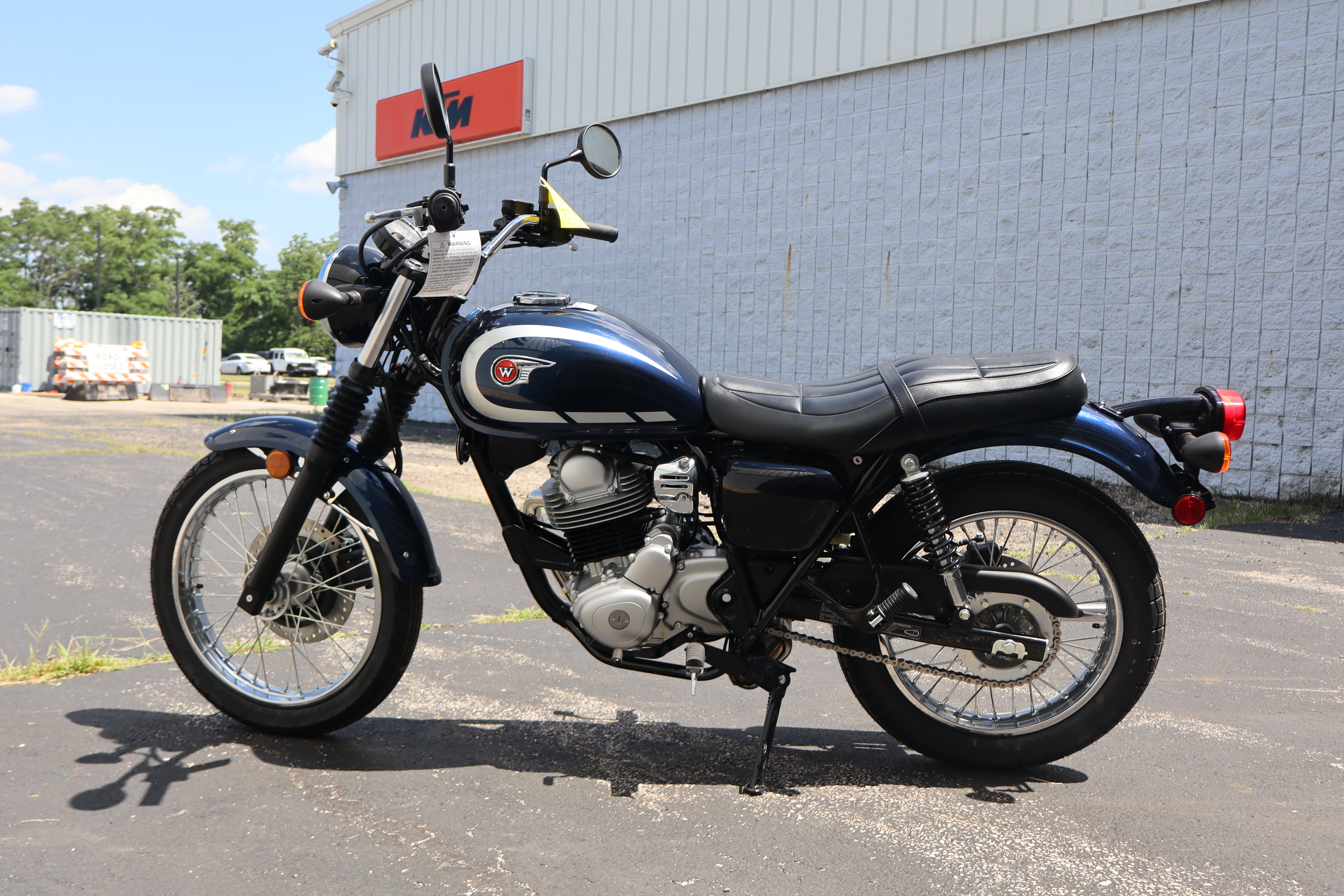 2025 Kawasaki W 230 ABS - Photo 6