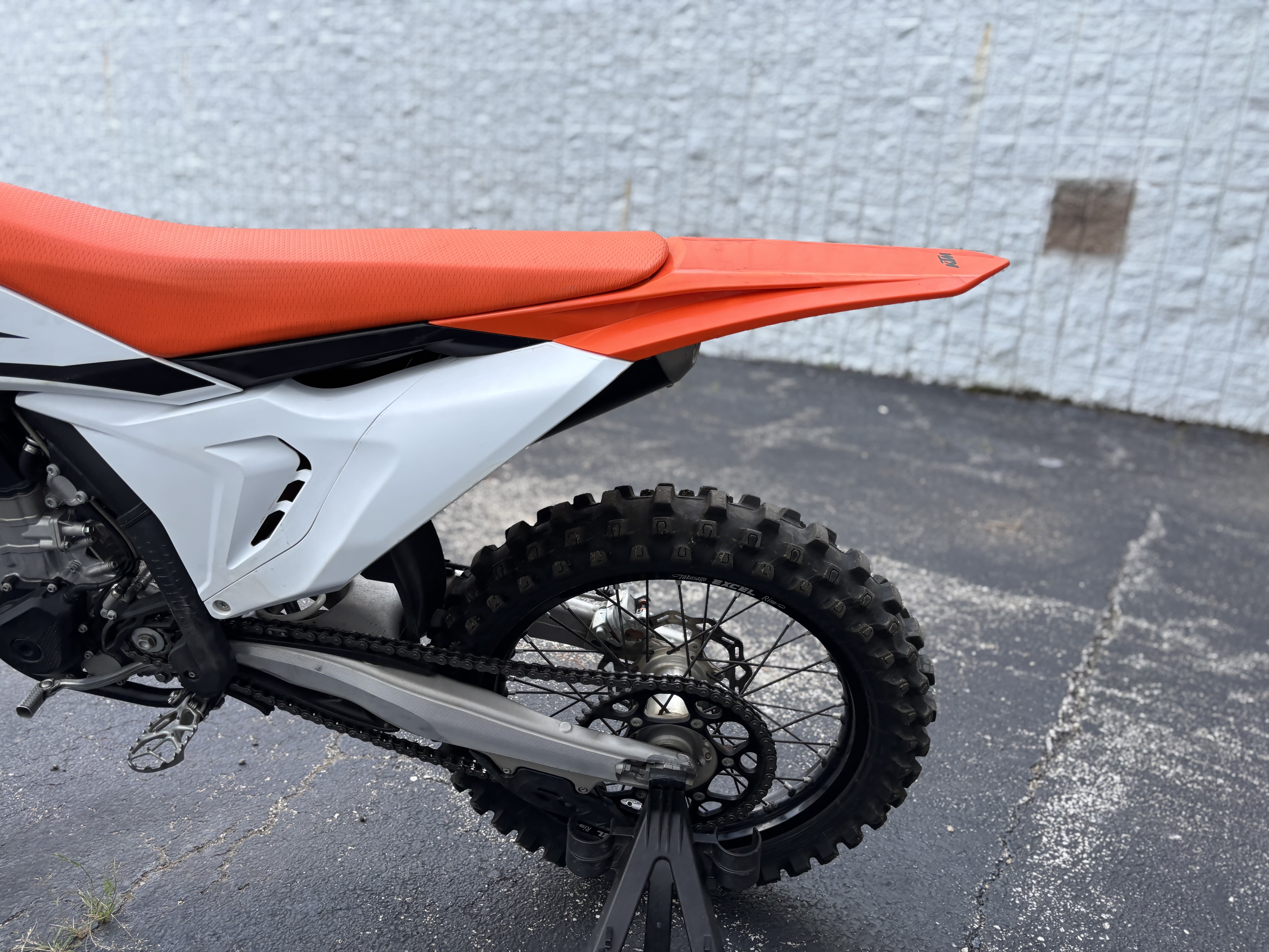 2024 KTM SX 450 F - Photo 10