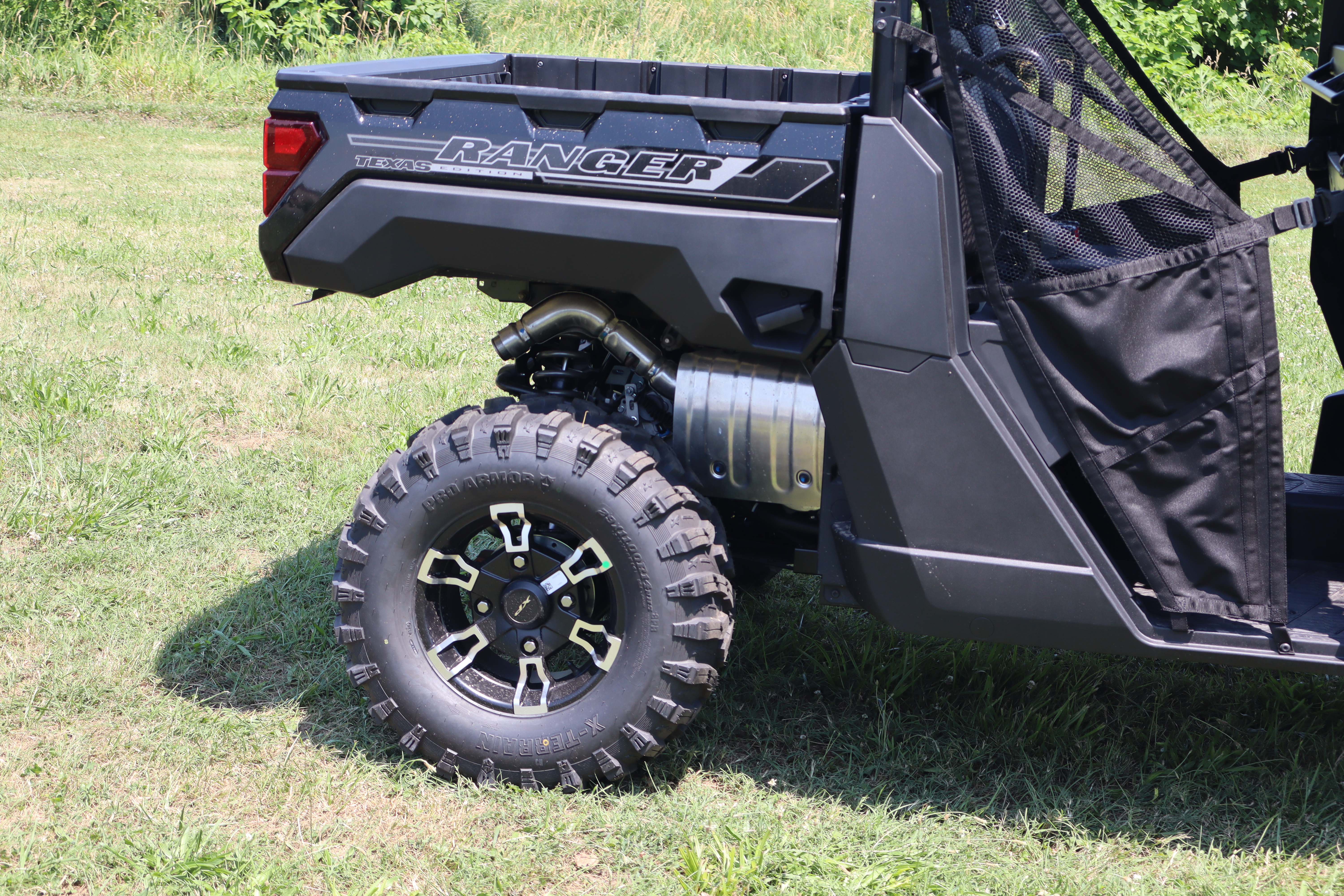 2025 Polaris RANGER CREW XP 1000 TEXAS ED - Photo 5