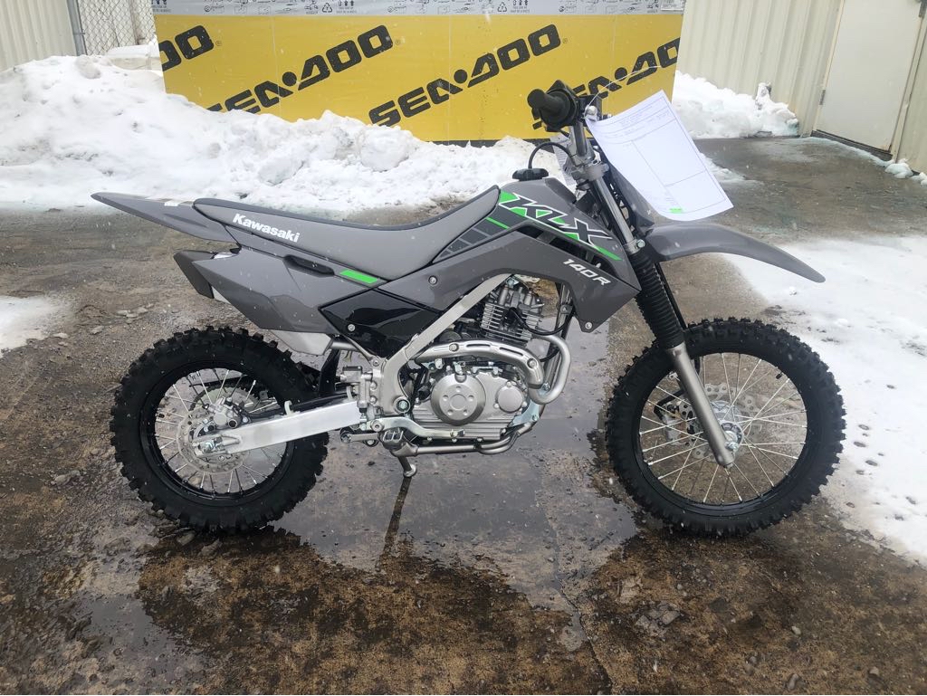 2025 Kawasaki KLX 140R