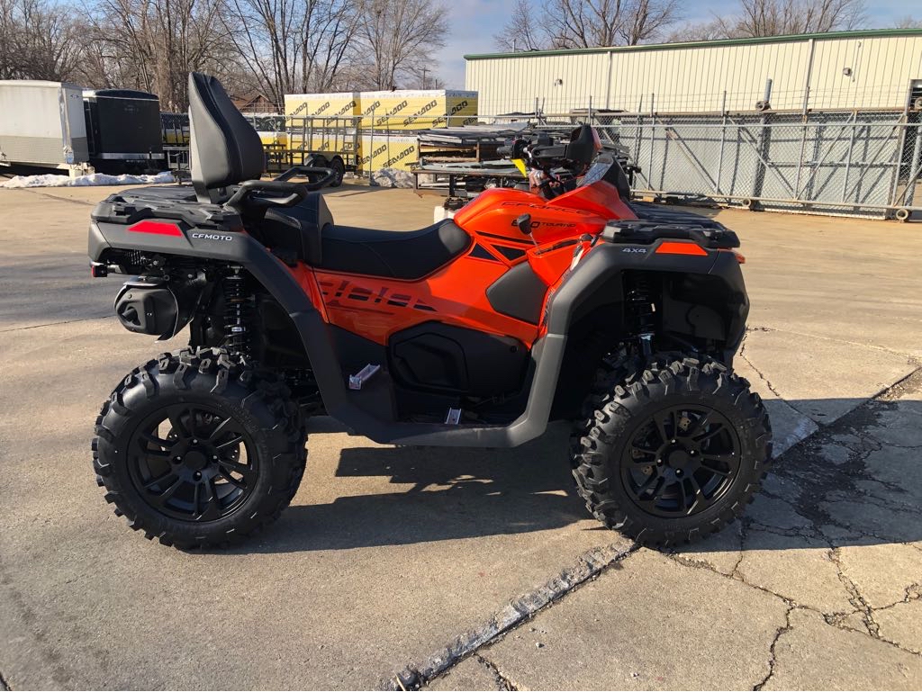 2025 CFMOTO CFORCE 800 Touring