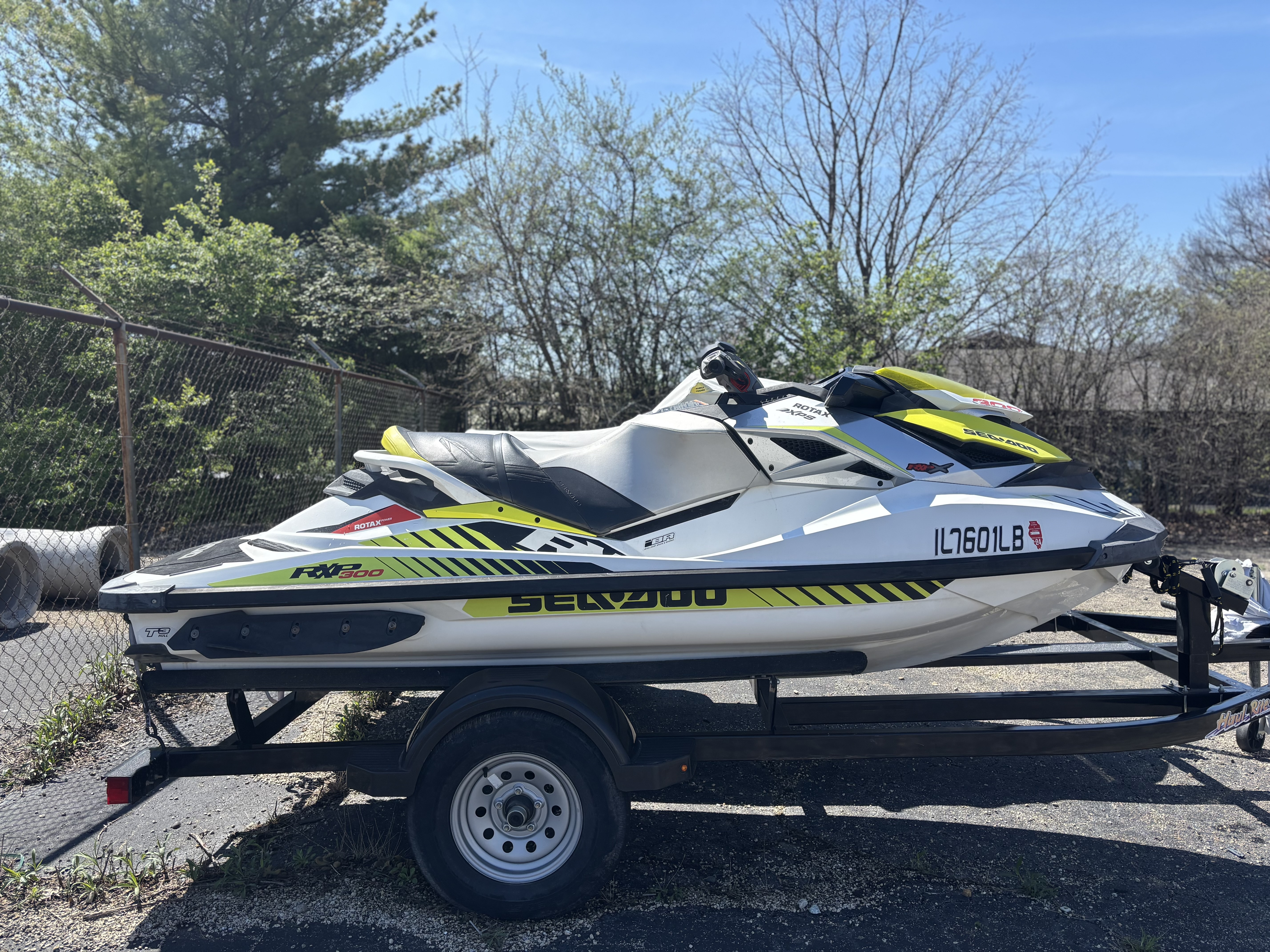 2016 Sea-Doo RXPX - Photo 2