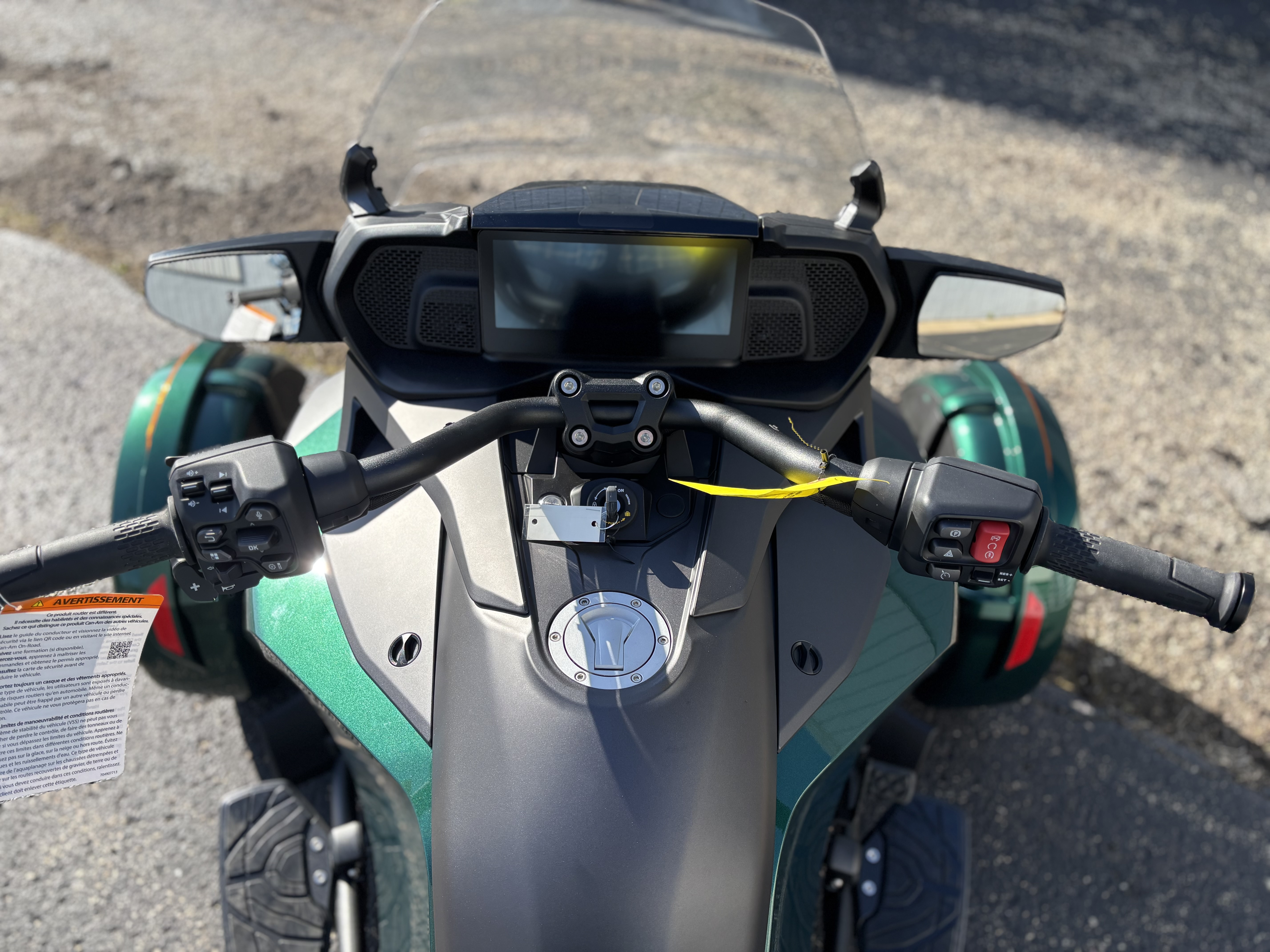 2025 Can-Am SPYDER F3 LIMITED SPECIAL SERIES - Photo 6