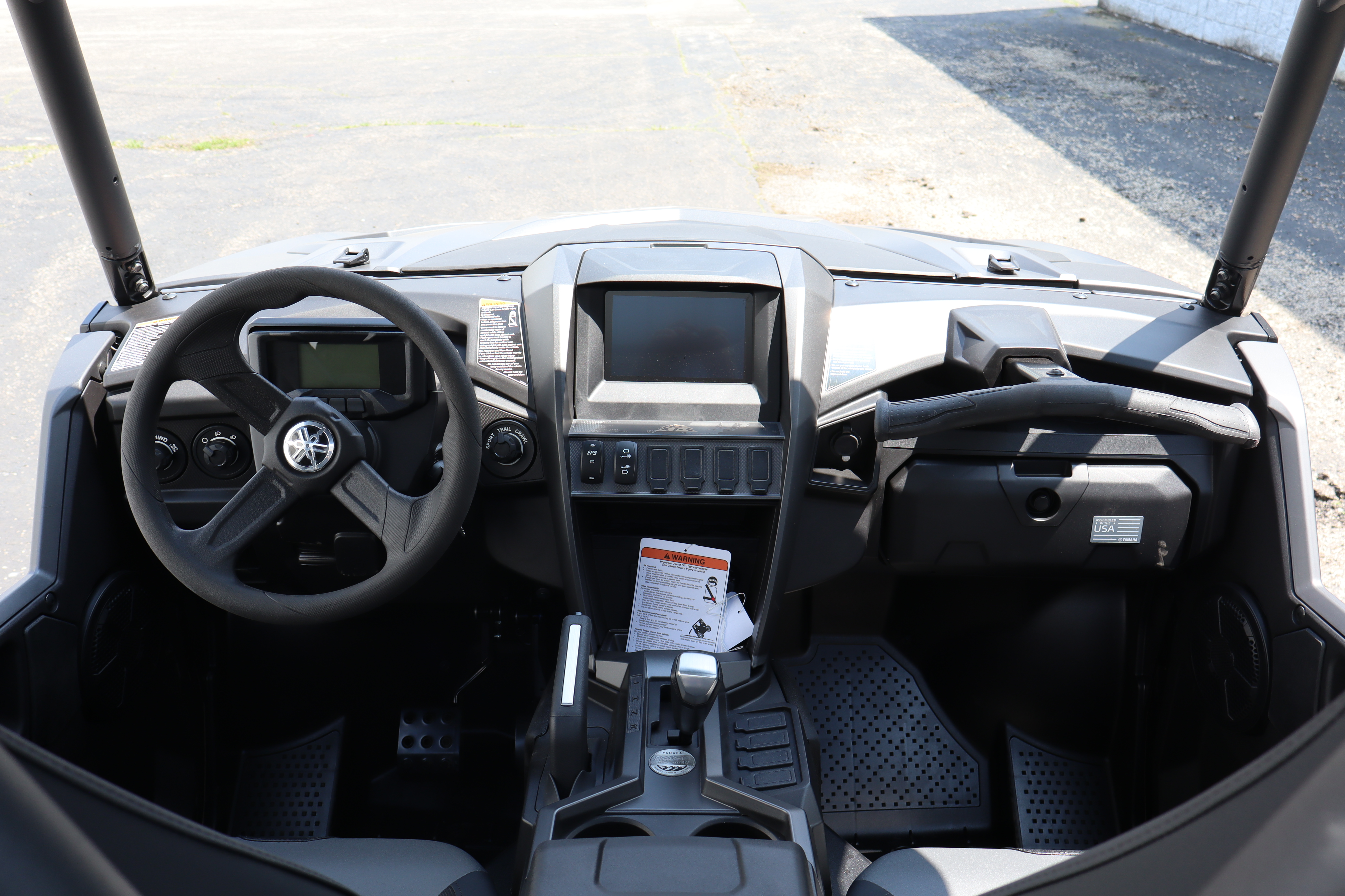 2025 Yamaha WOLVERINE RMAX2 1000 XT-R - Photo 12