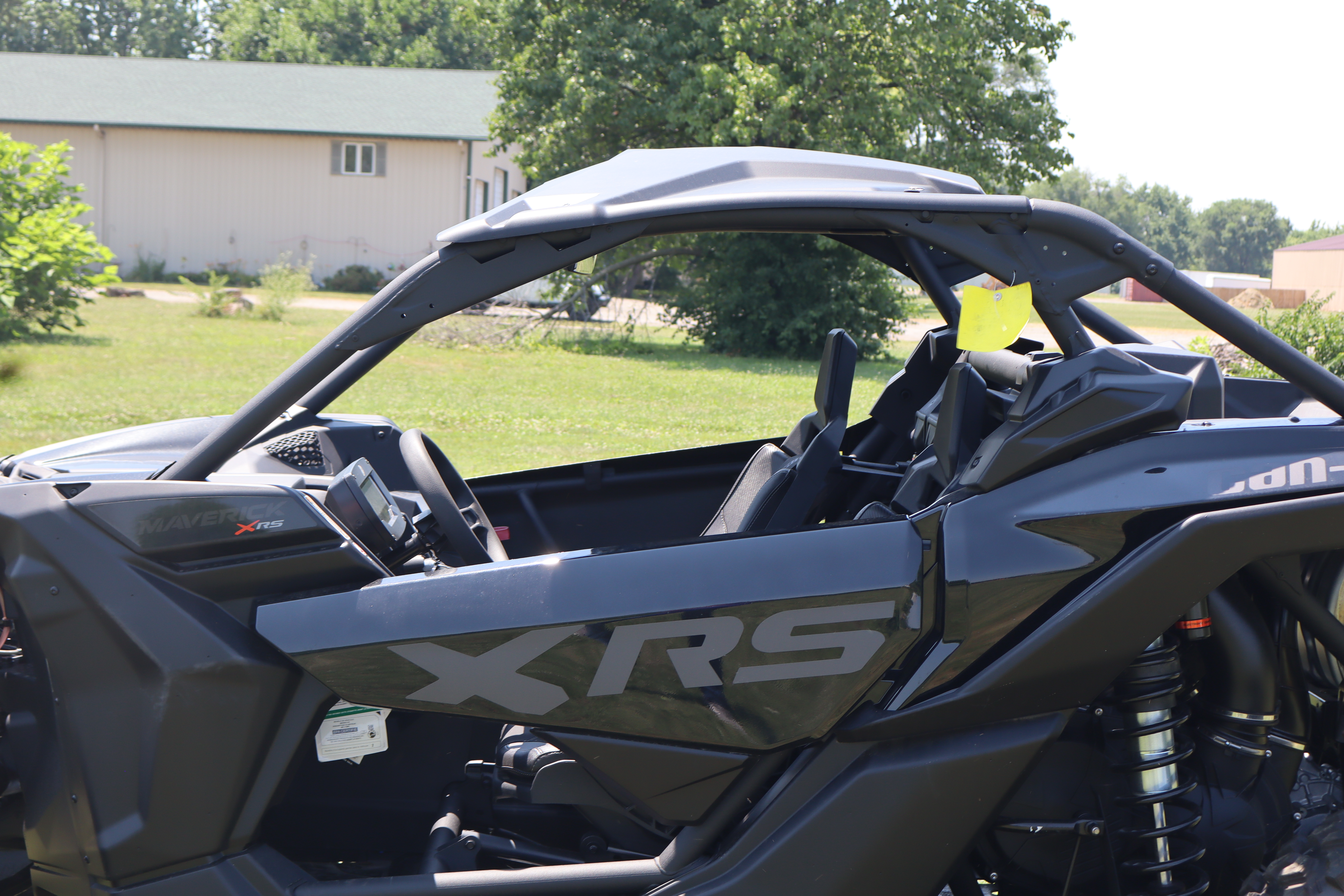 2025 Can-Am MAVERICK X3 XRS TURBO RR SMART-SHOX - Photo 8