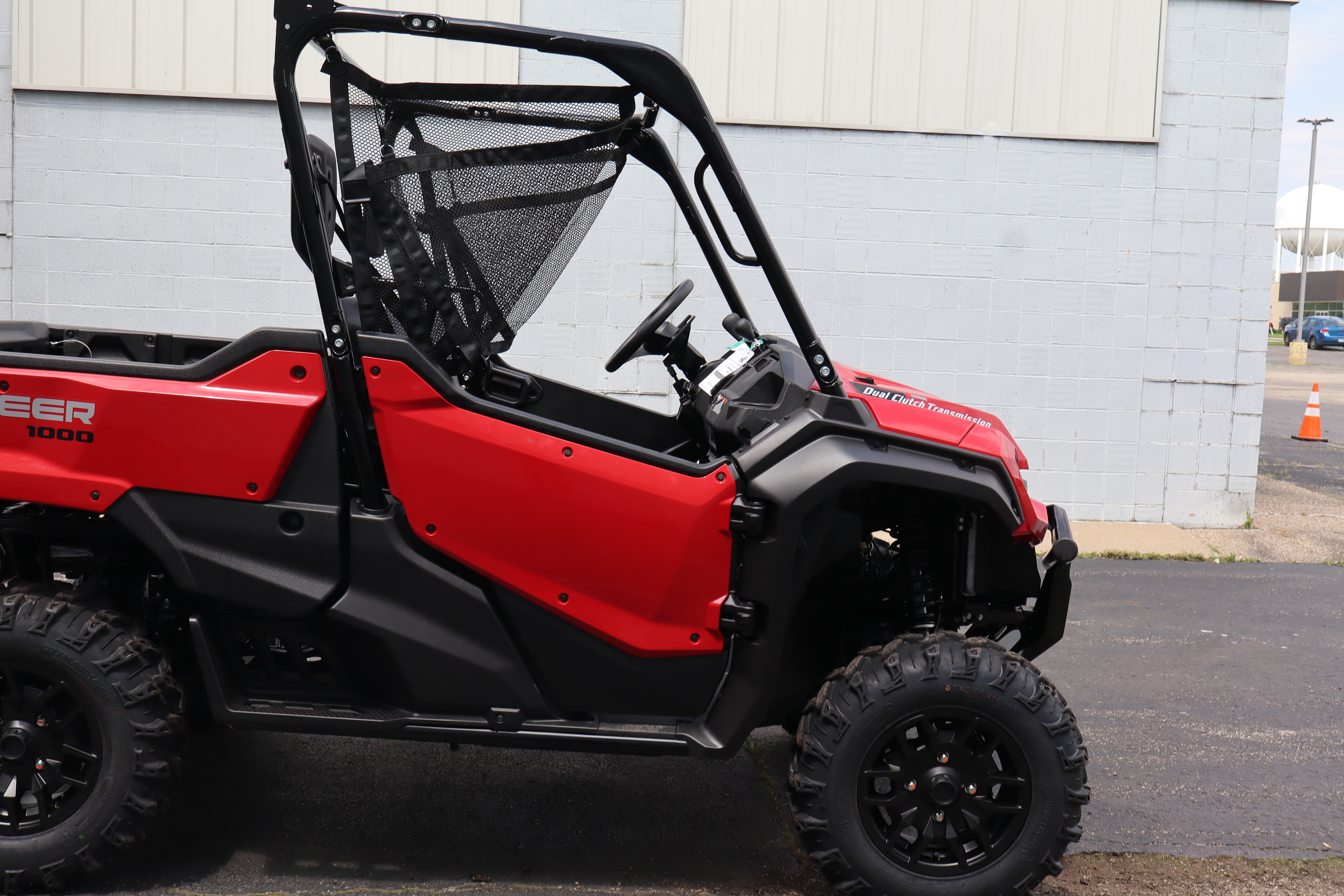 2025 Honda PIONEER 1000 DELUXE - Photo 4