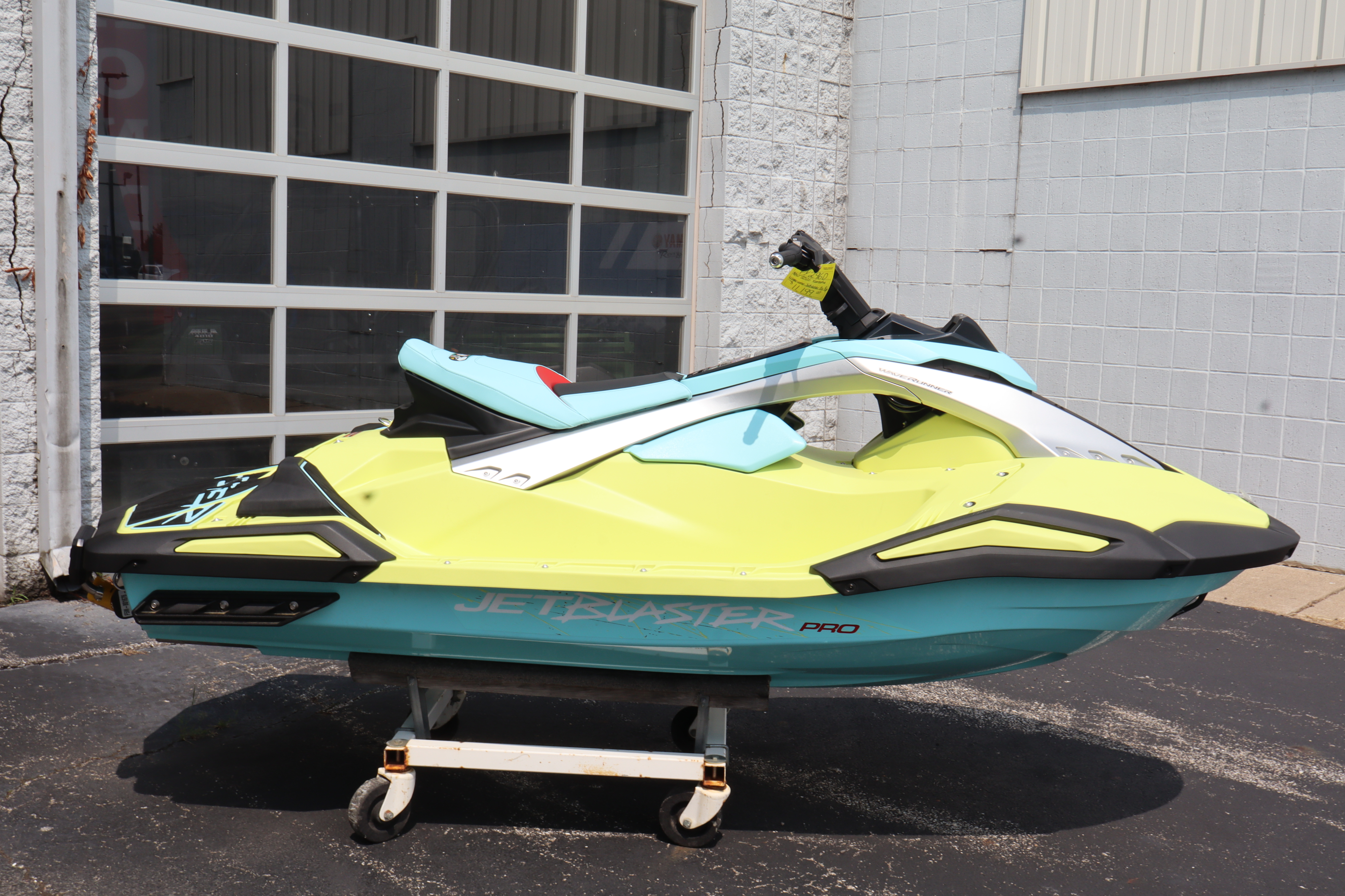 2025 Yamaha WAVERUNNER JETBLASTER PRO 2-UP - Photo 2