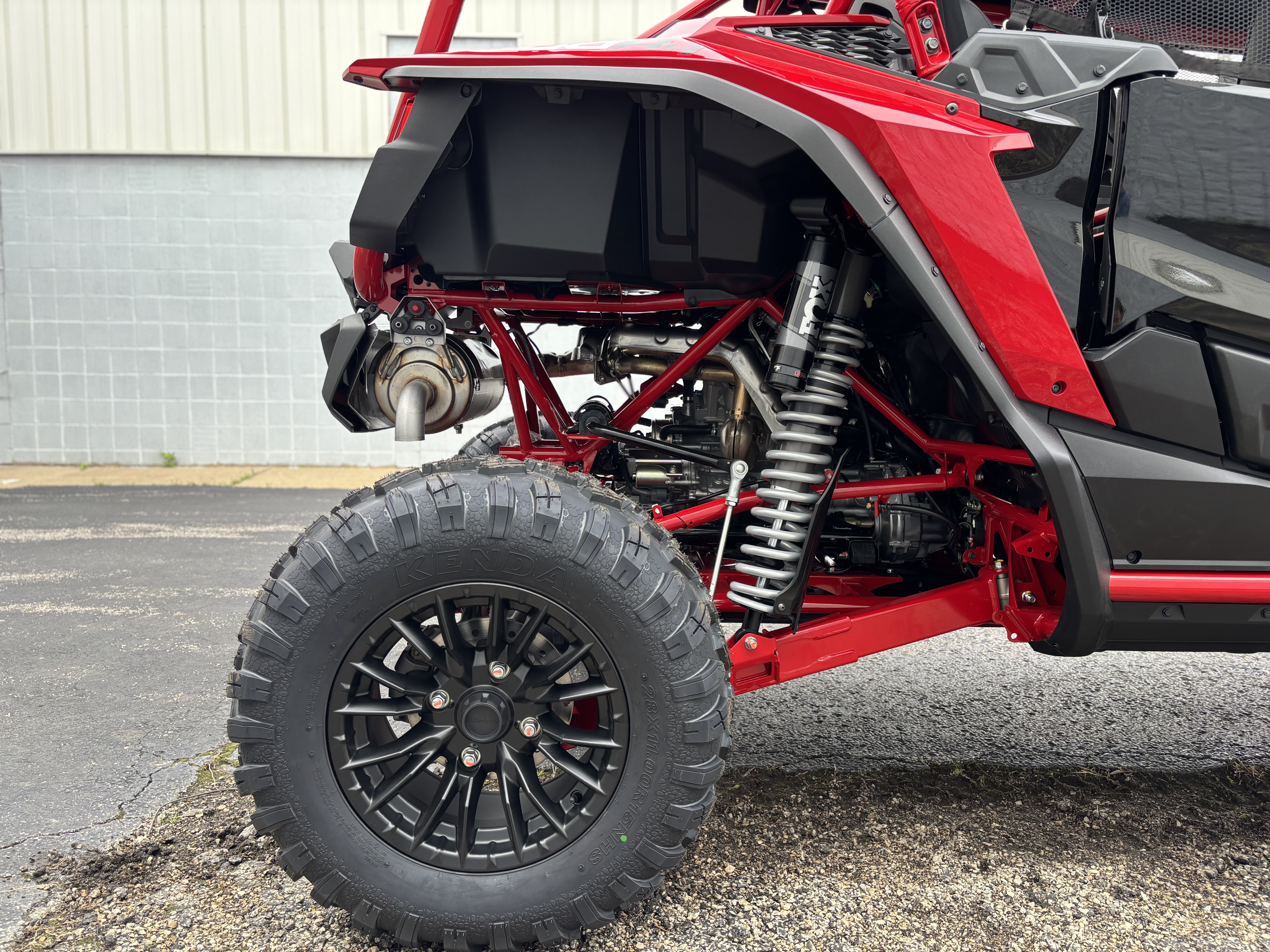 2025 Honda TALON 1000R 4 FOX LIVE VALVE - Photo 5