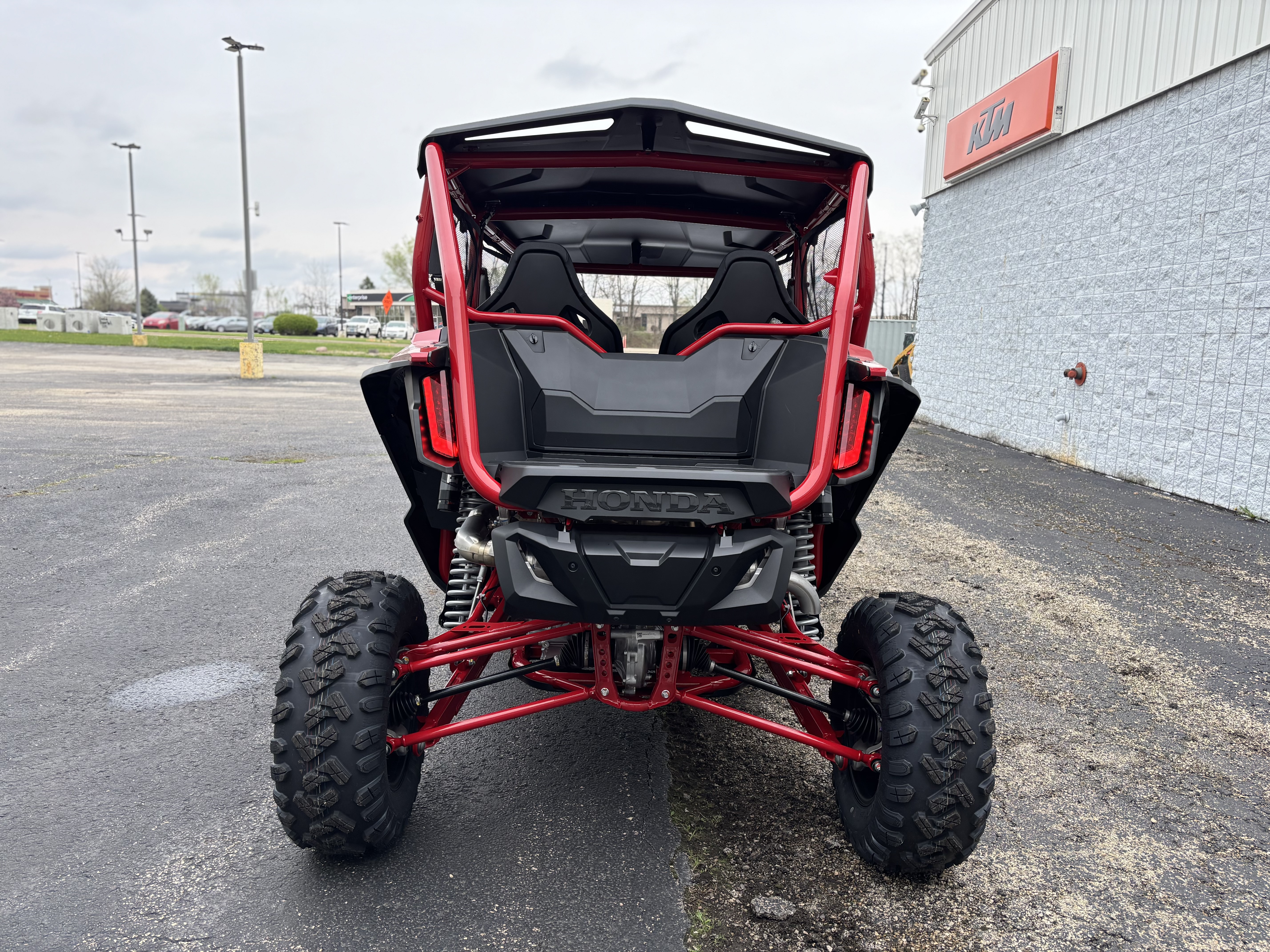 2025 Honda TALON 1000R 4 FOX LIVE VALVE - Photo 6