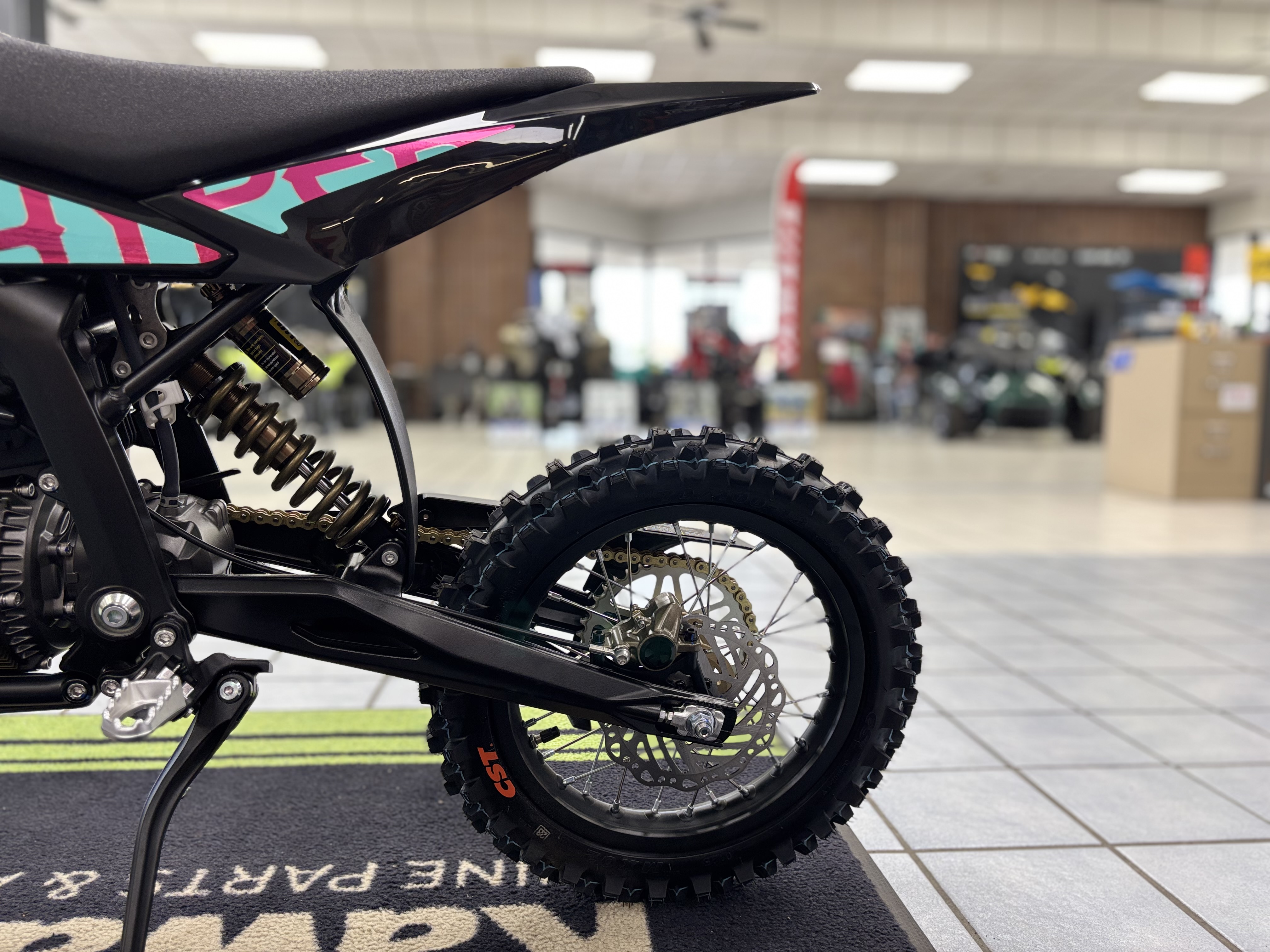 2025 SURRON HYPER BEE - Photo 10