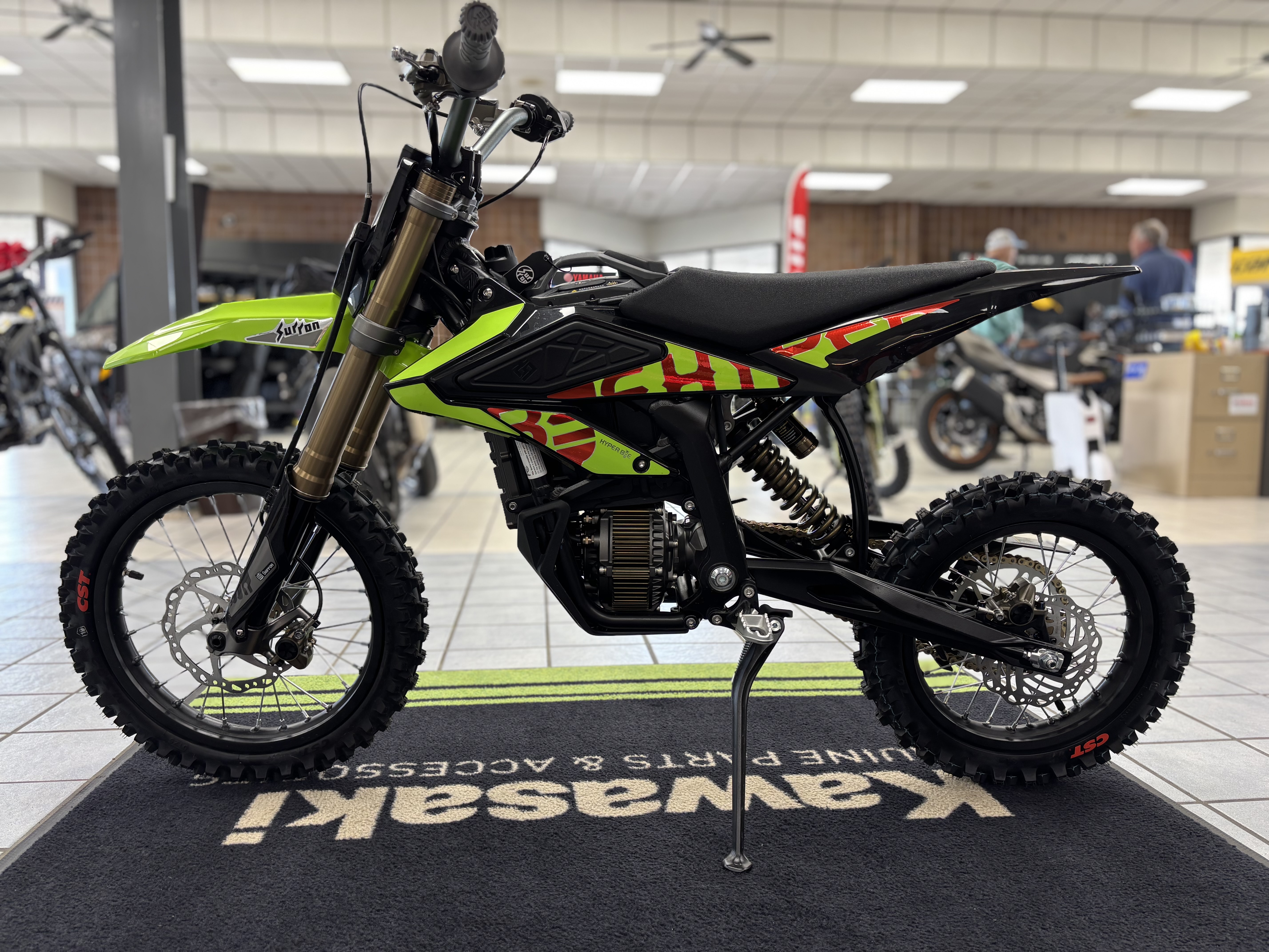 2025 SURRON HYPER BEE - Photo 11