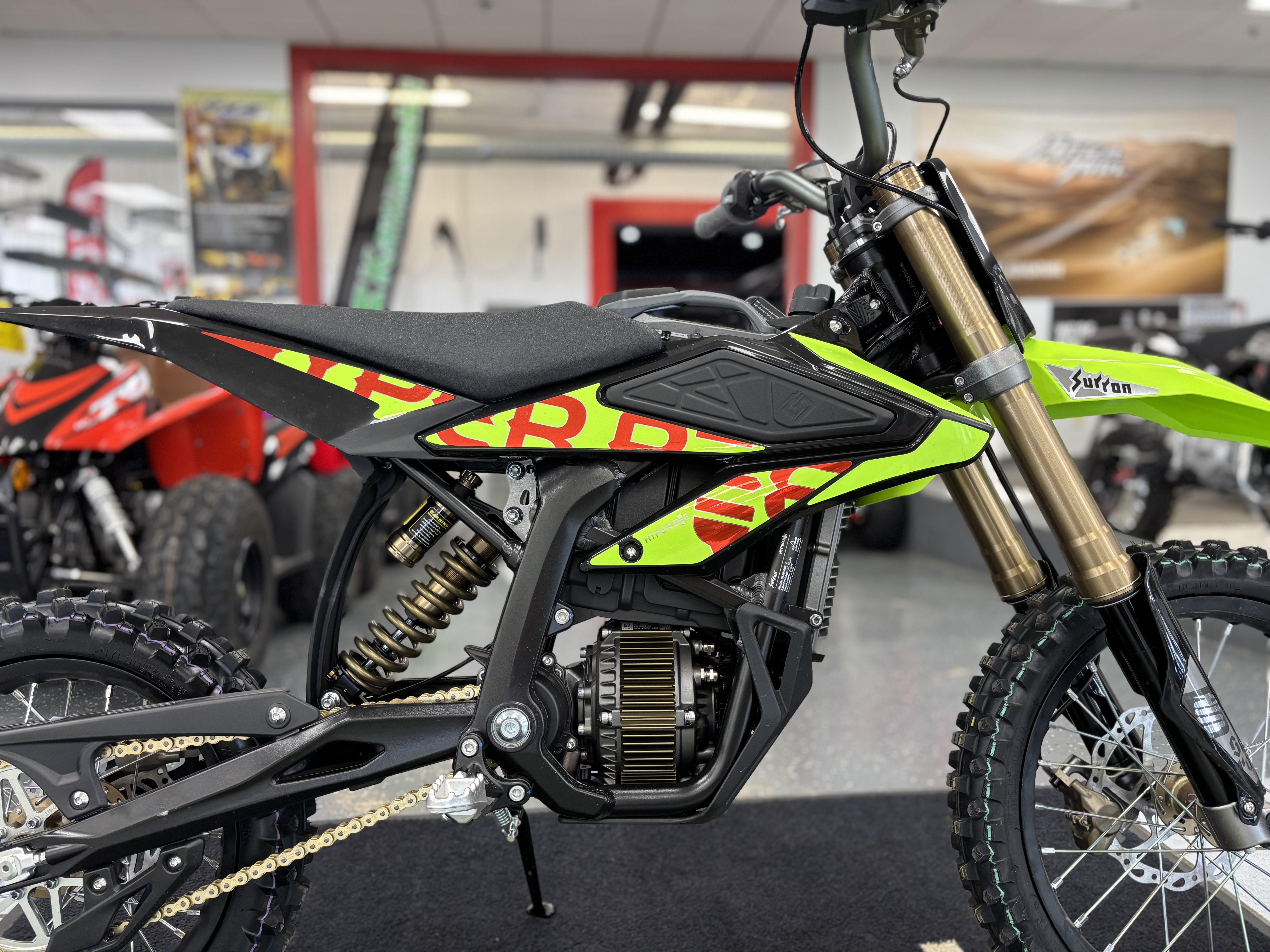 2025 SURRON HYPER BEE - Photo 4