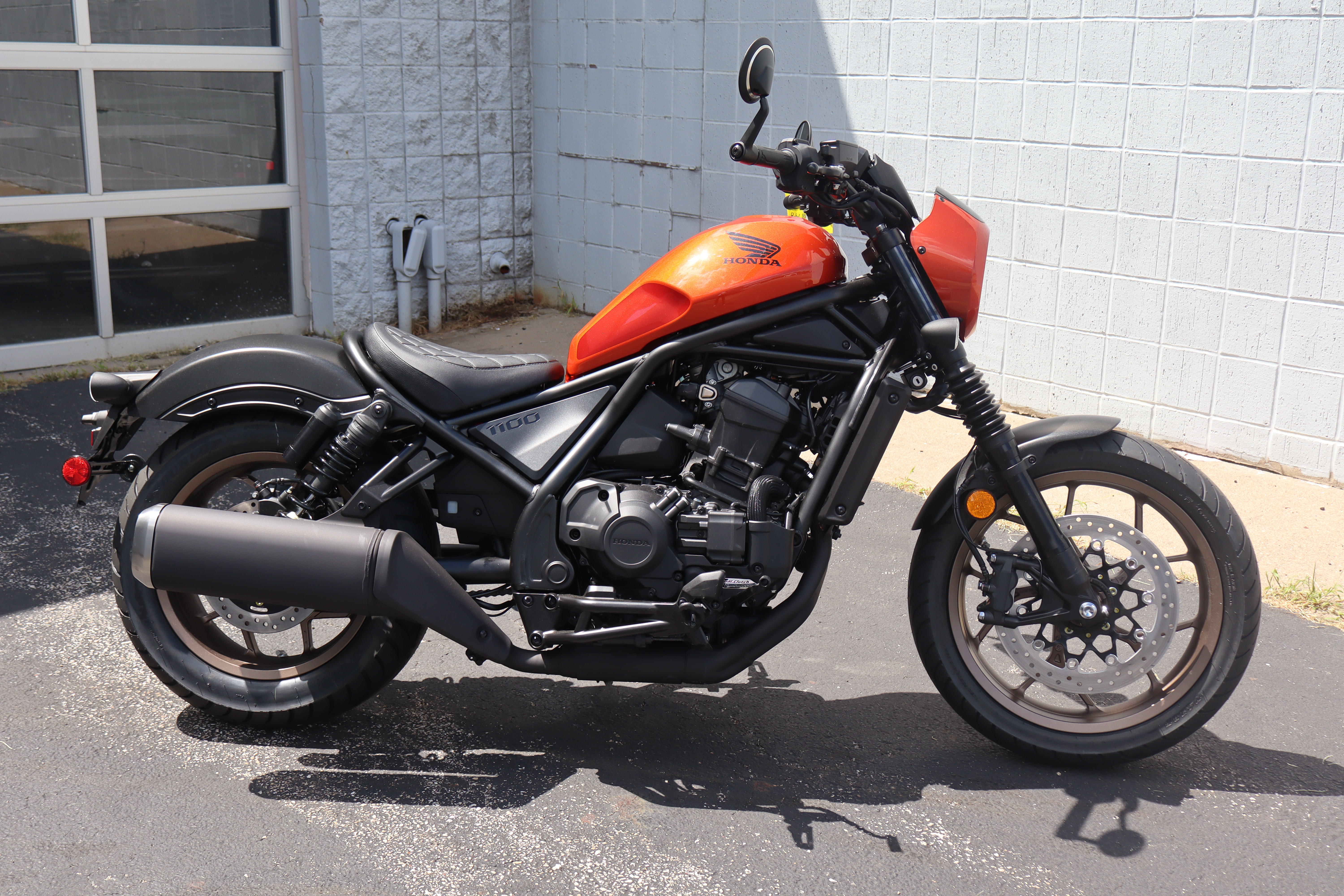 2025 Honda Rebel 1100 DCT SE - Photo 2