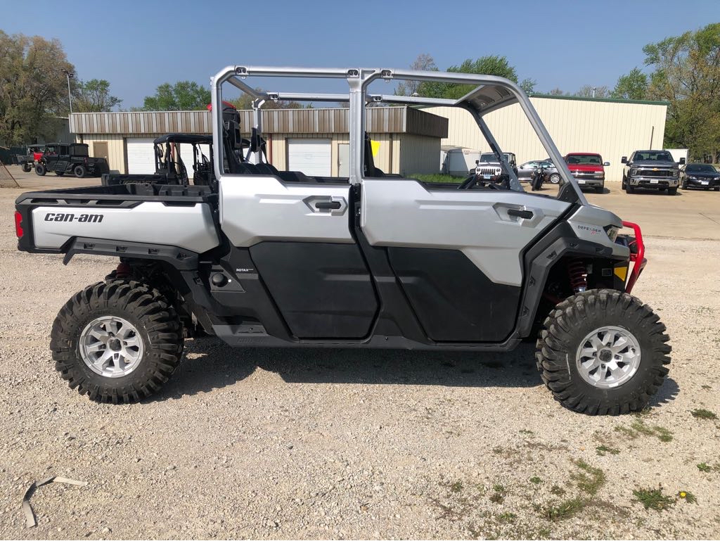 2025 Can-Am DEFENDER MAX XMR HD10