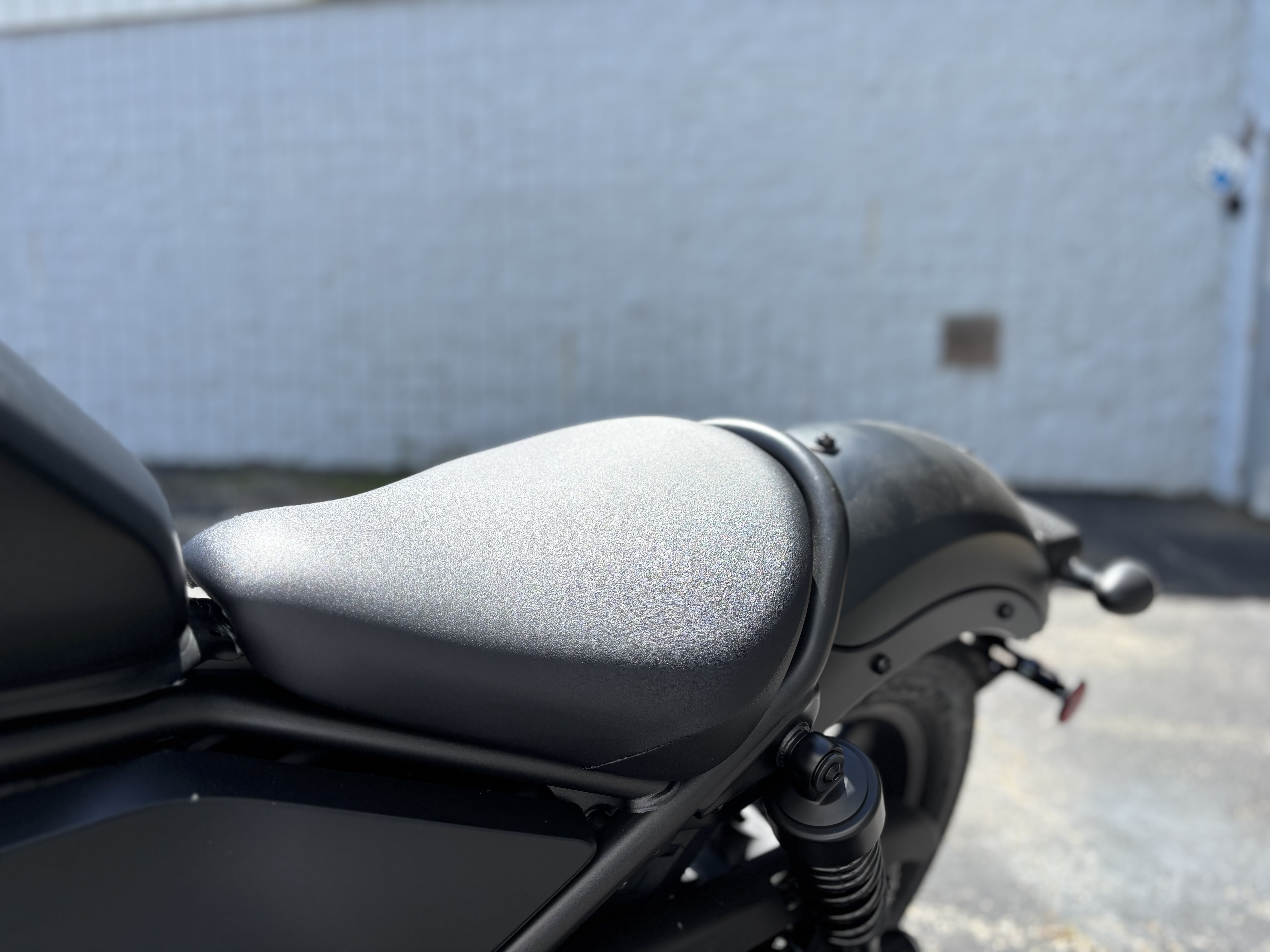 2025 Honda REBEL 300 - Photo 13