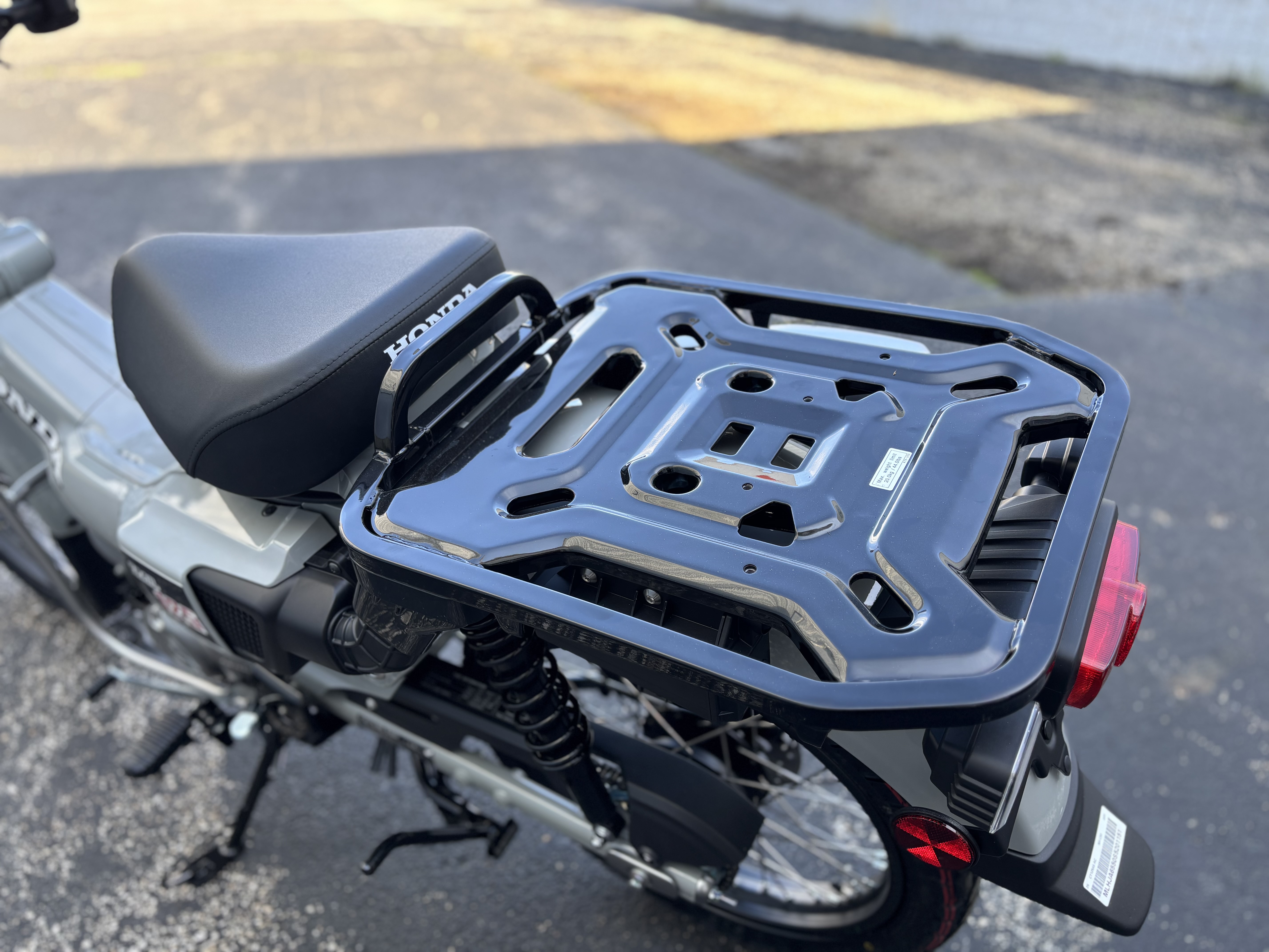 2025 Honda TRAIL 125 - Photo 15
