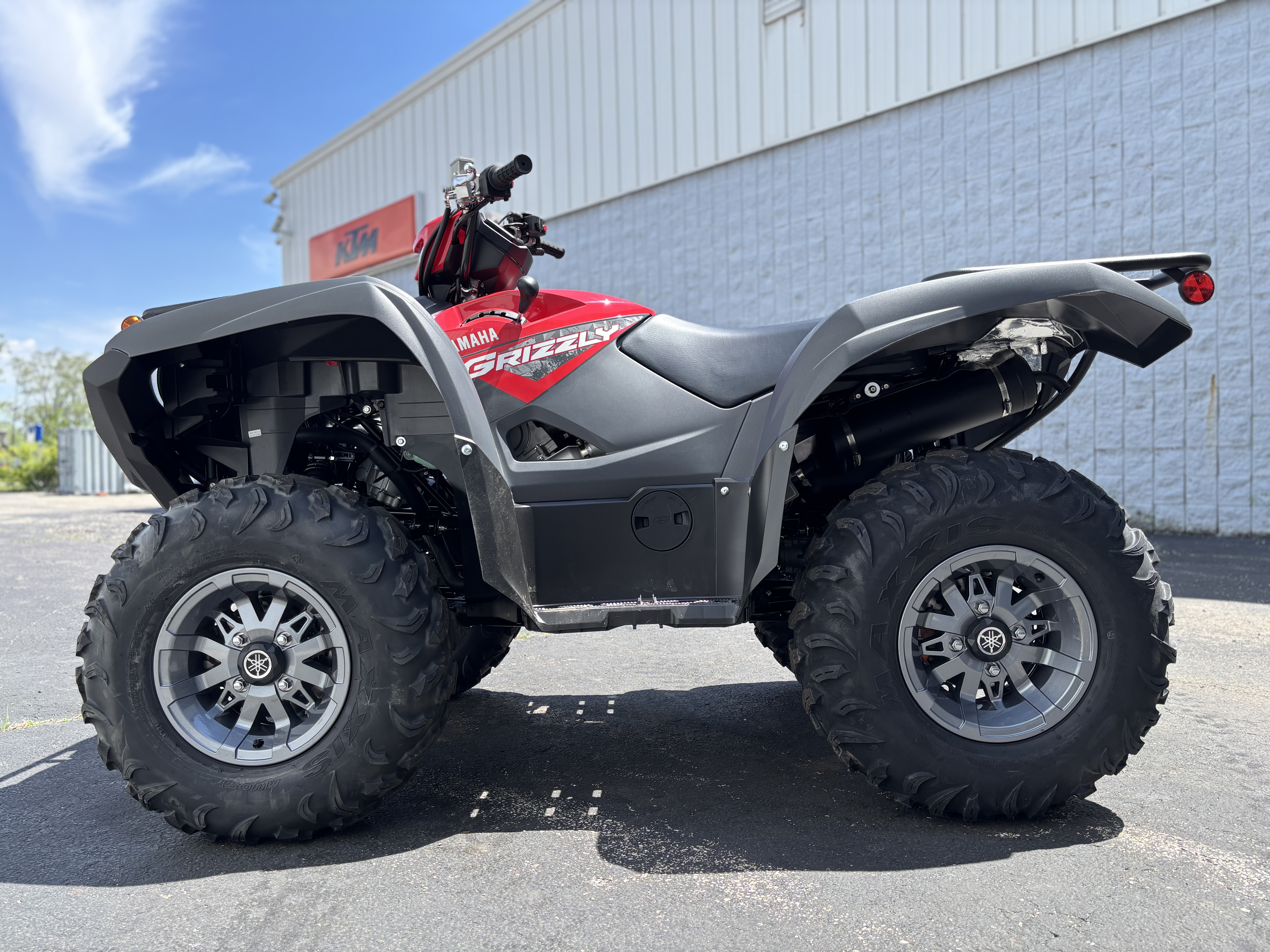 2025 Yamaha GRIZZLY EPS 700 - Photo 8