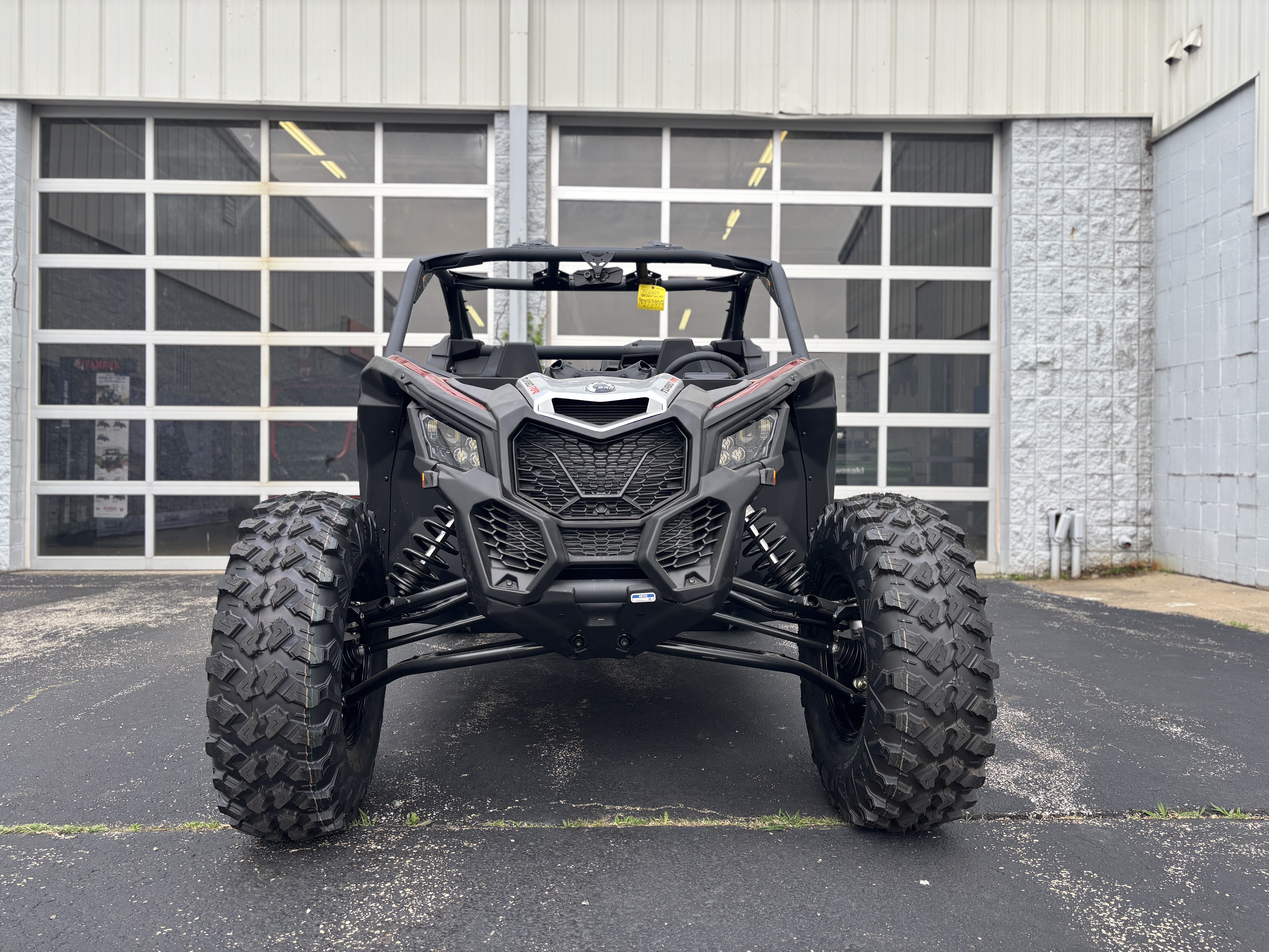 2025 Can-Am MAVERICK X3 DS TURBO RR - Photo 11