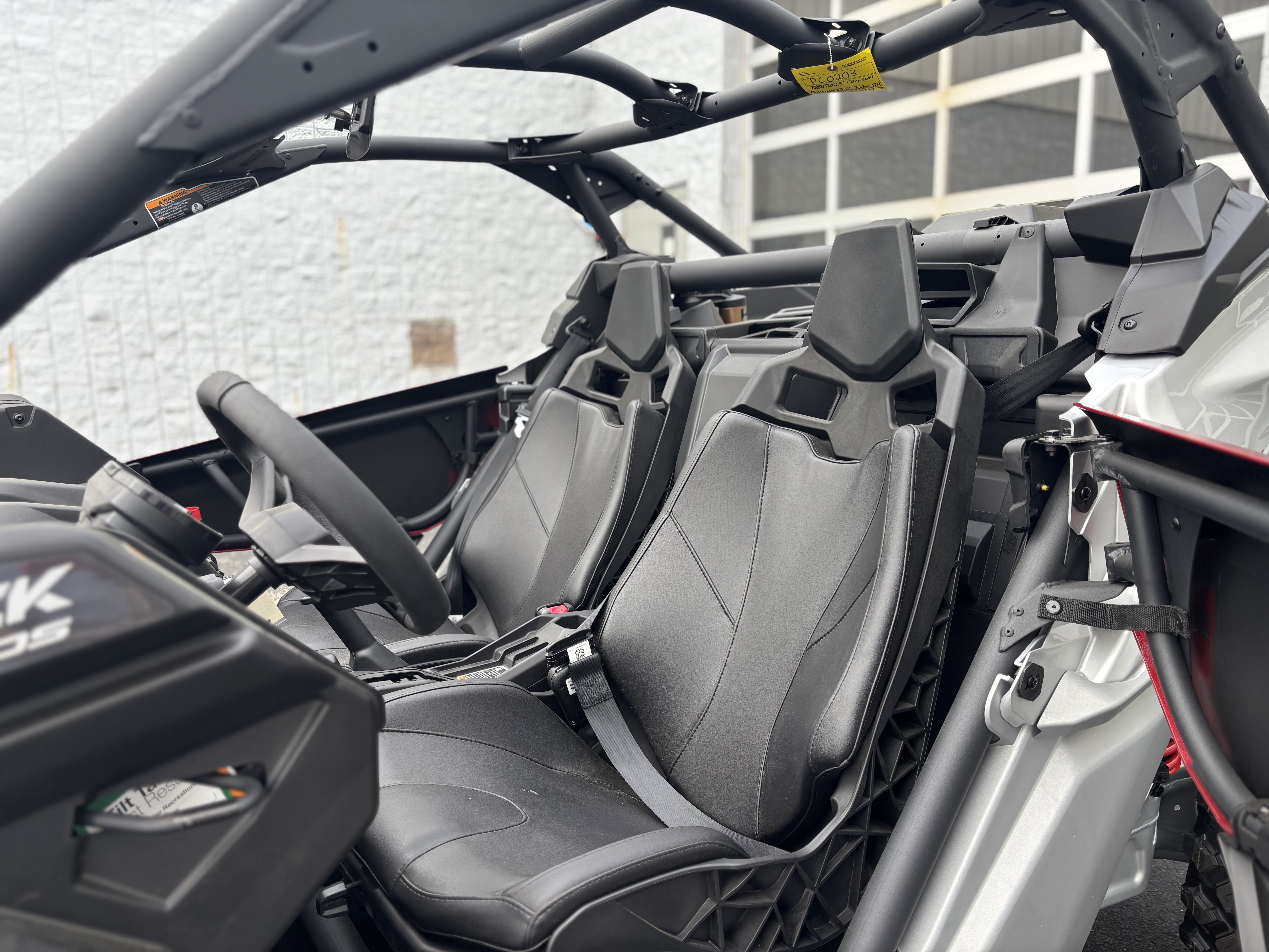 2025 Can-Am MAVERICK X3 DS TURBO RR - Photo 12