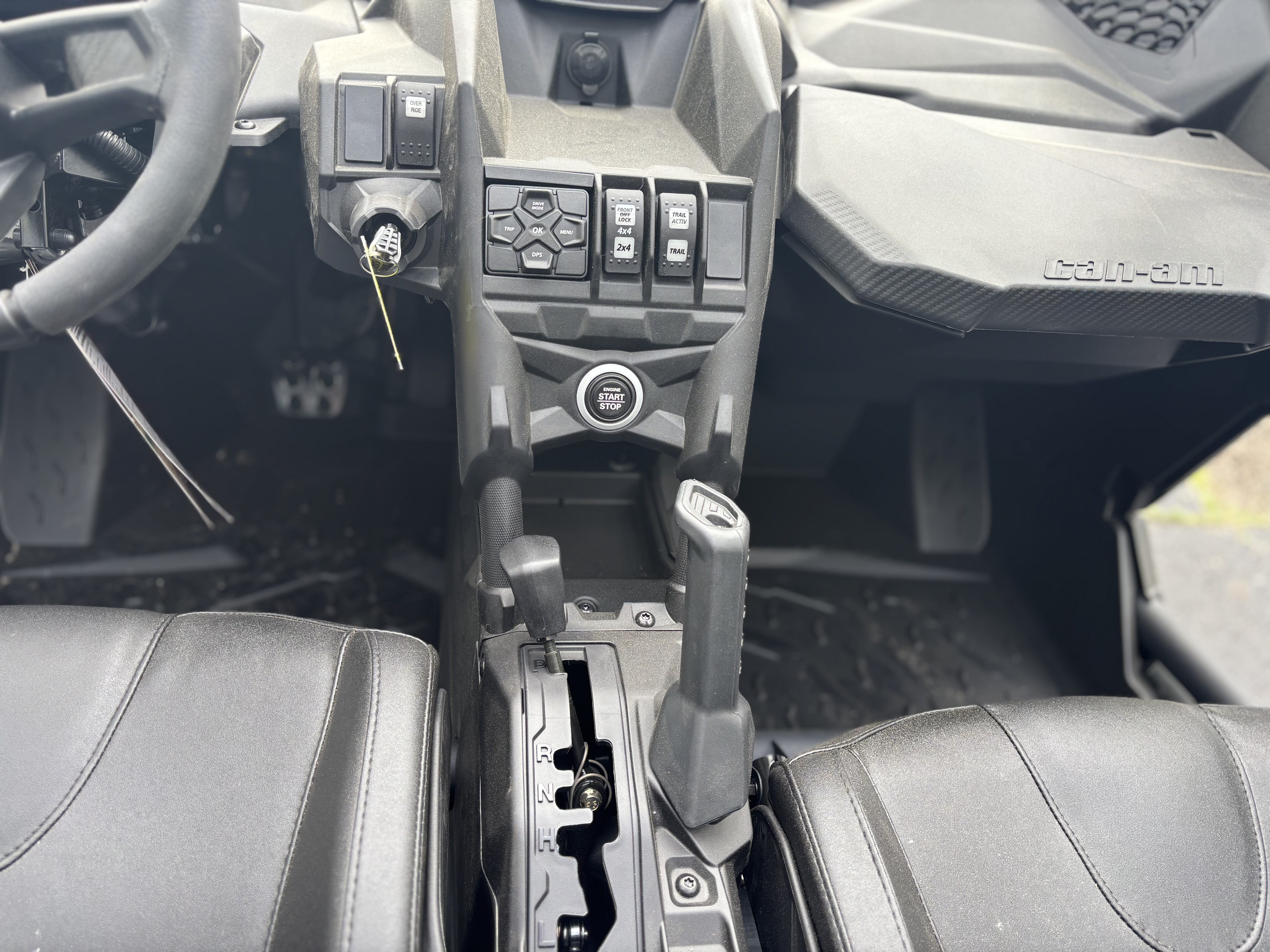 2025 Can-Am MAVERICK X3 DS TURBO RR - Photo 15