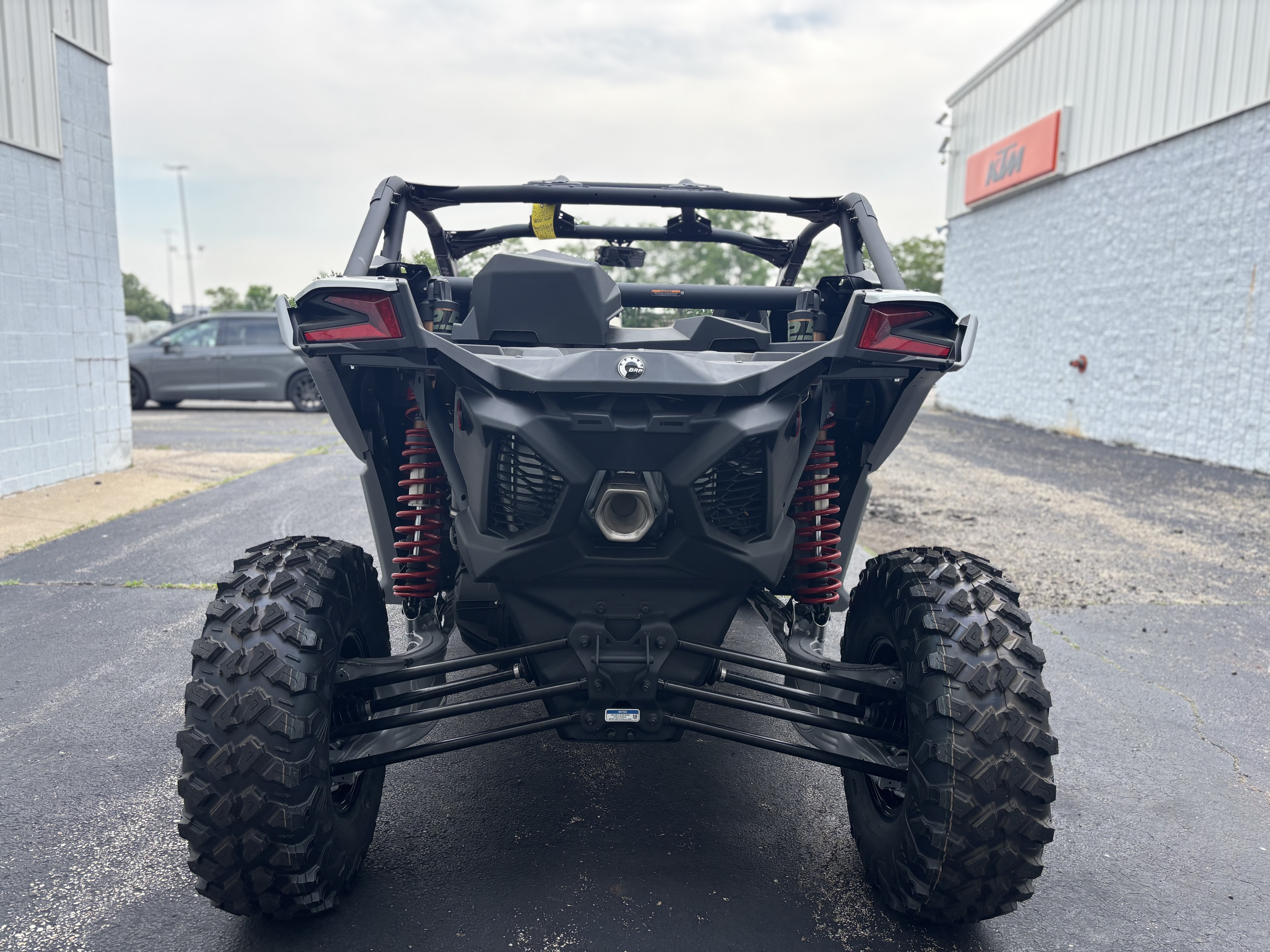 2025 Can-Am MAVERICK X3 DS TURBO RR - Photo 6