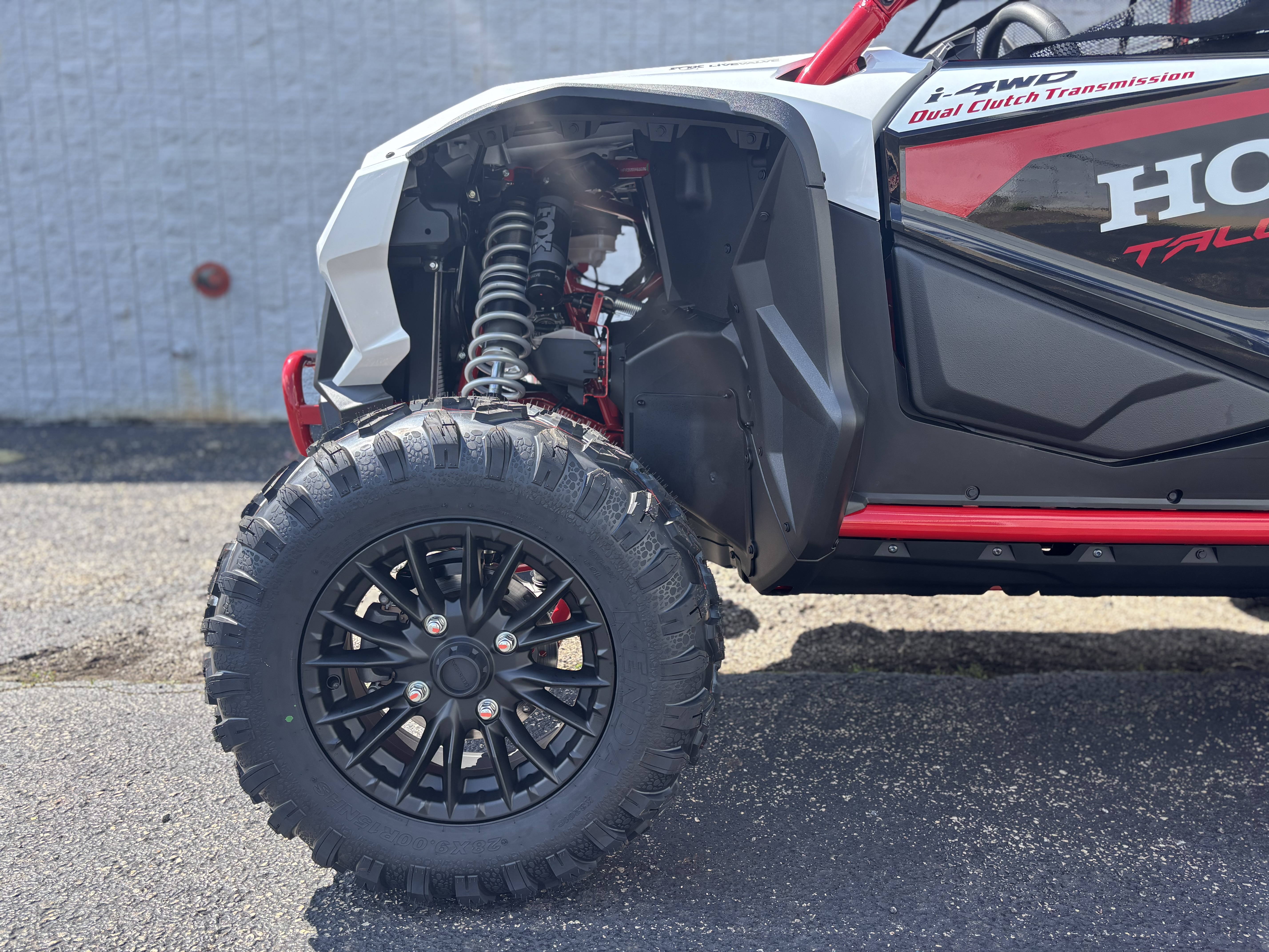 2025 Honda TALON 1000R FOX LIVE VALVE - Photo 8