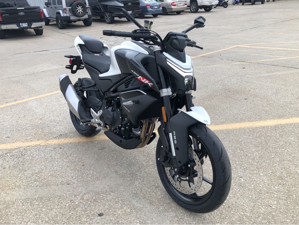 2025 CFMOTO 450NK