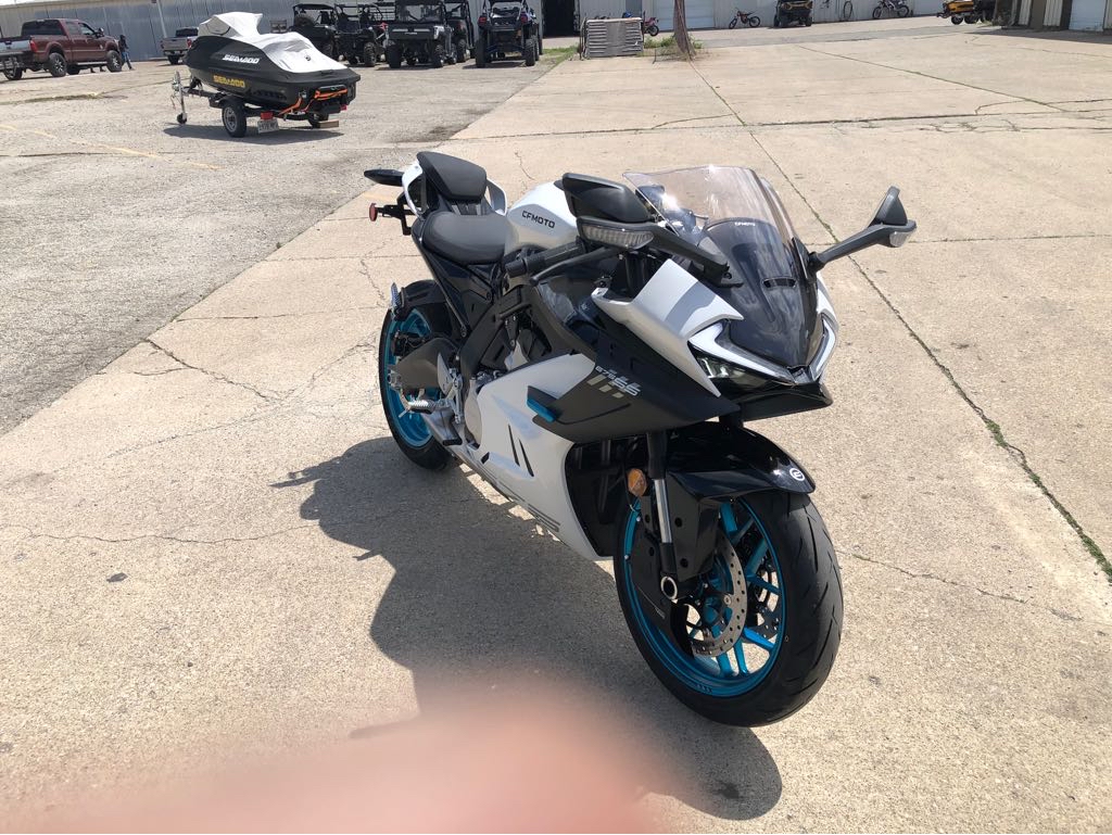 2025 CFMOTO 450SS