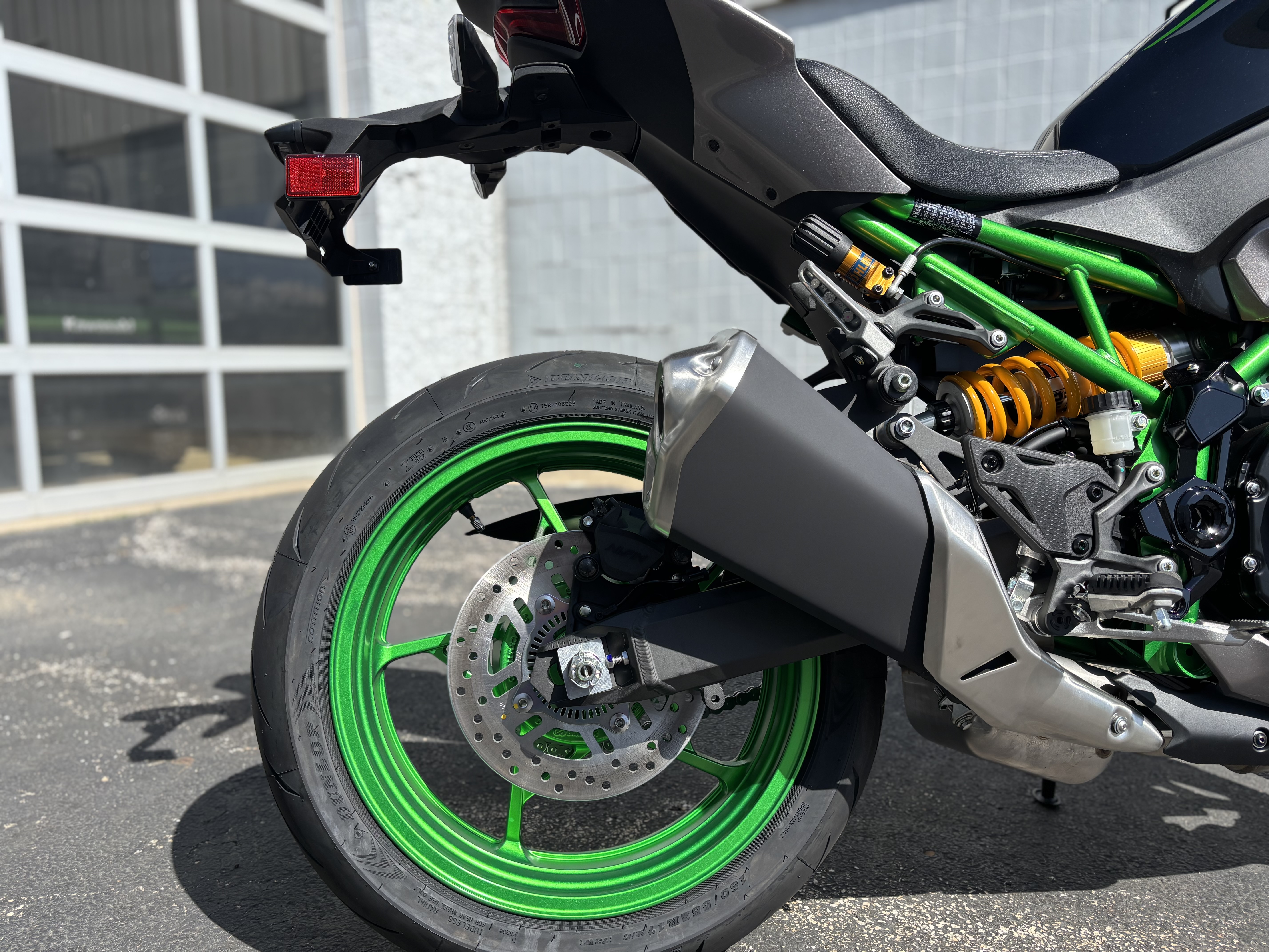 2025 Kawasaki Z900 SE ABS - Photo 5
