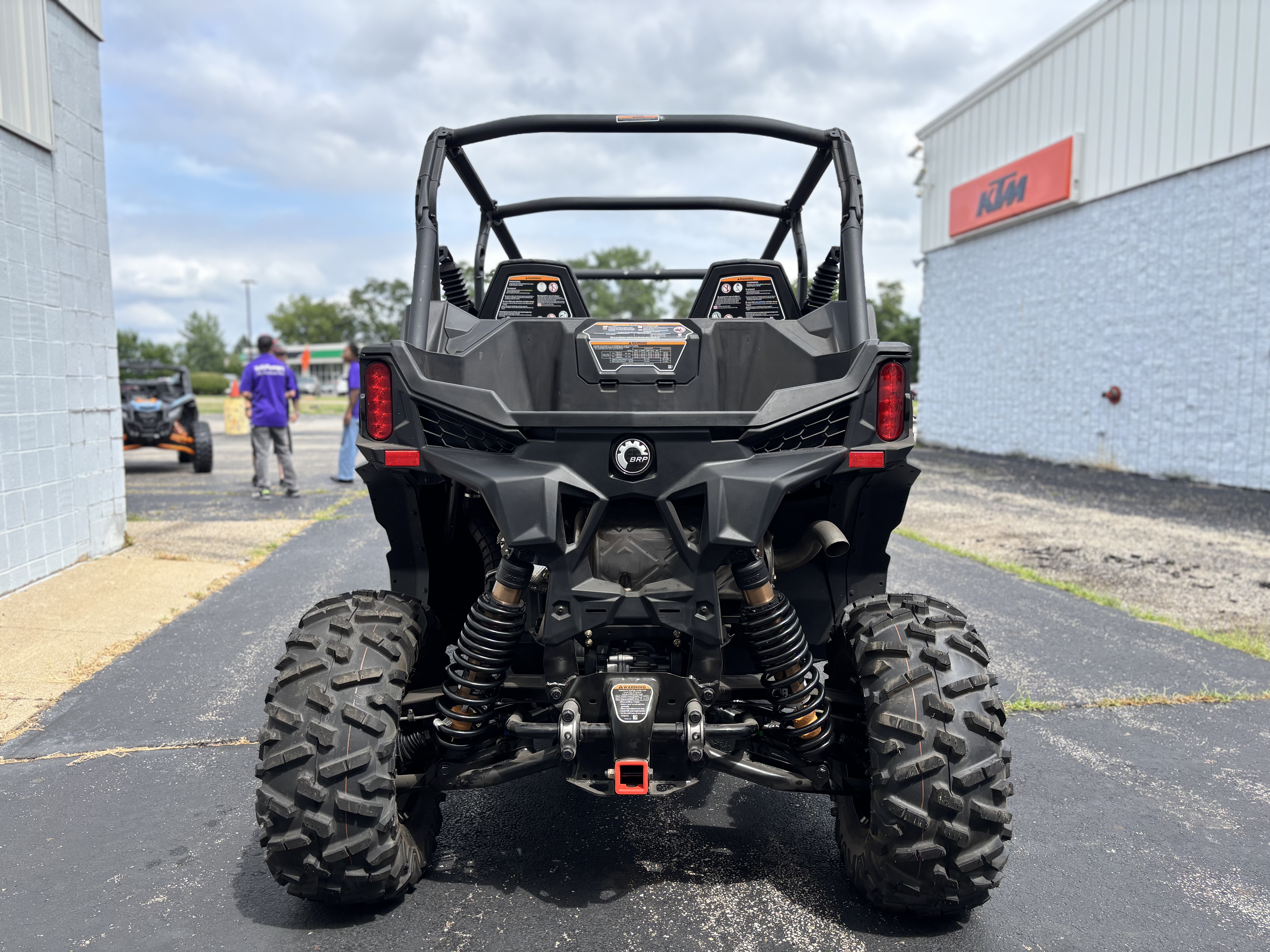 2024 Can-Am MAVERICK SPORT MAX DPS 1000R - Photo 6