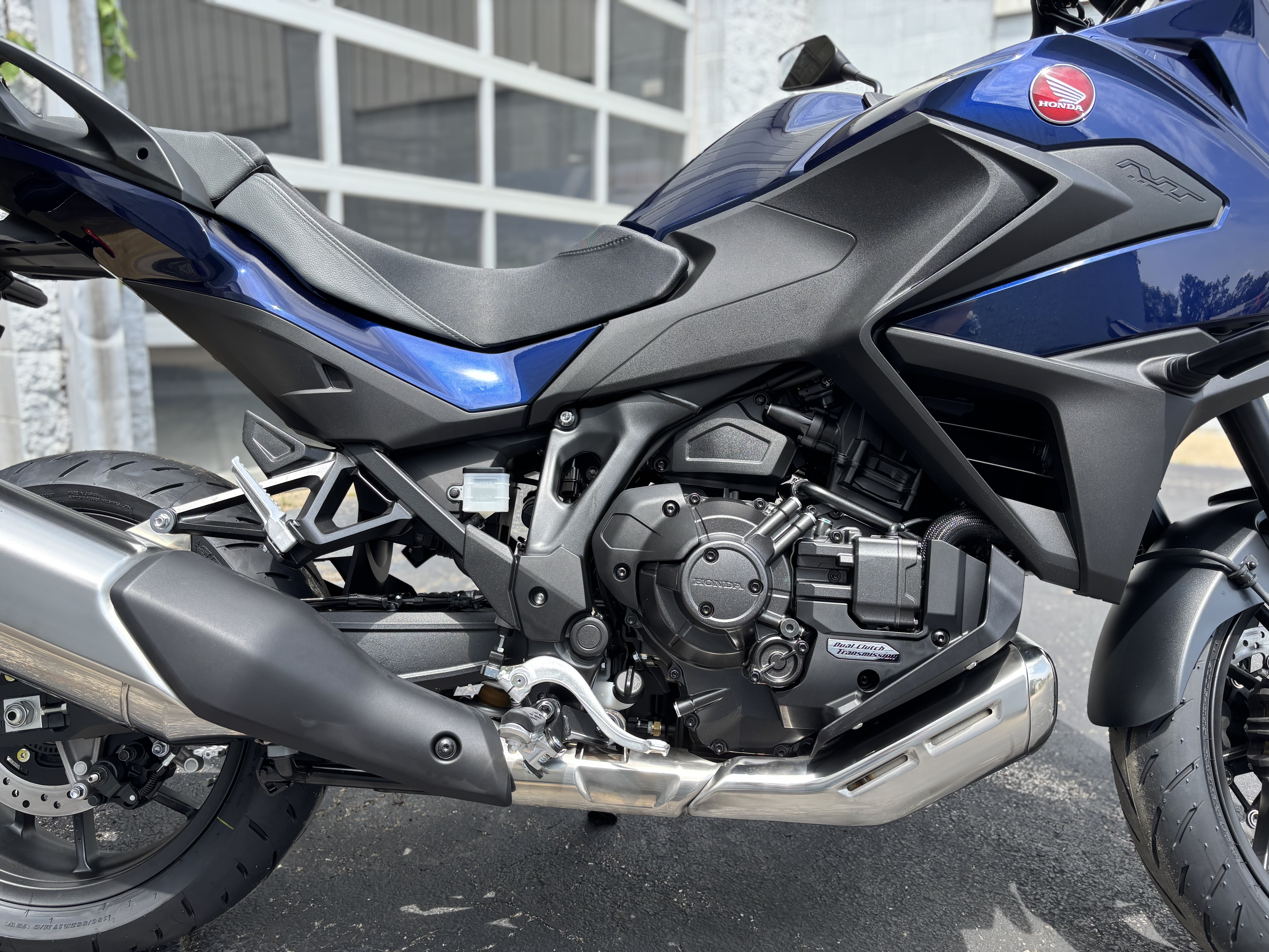 2025 Honda NT1100 DCT - Photo 4