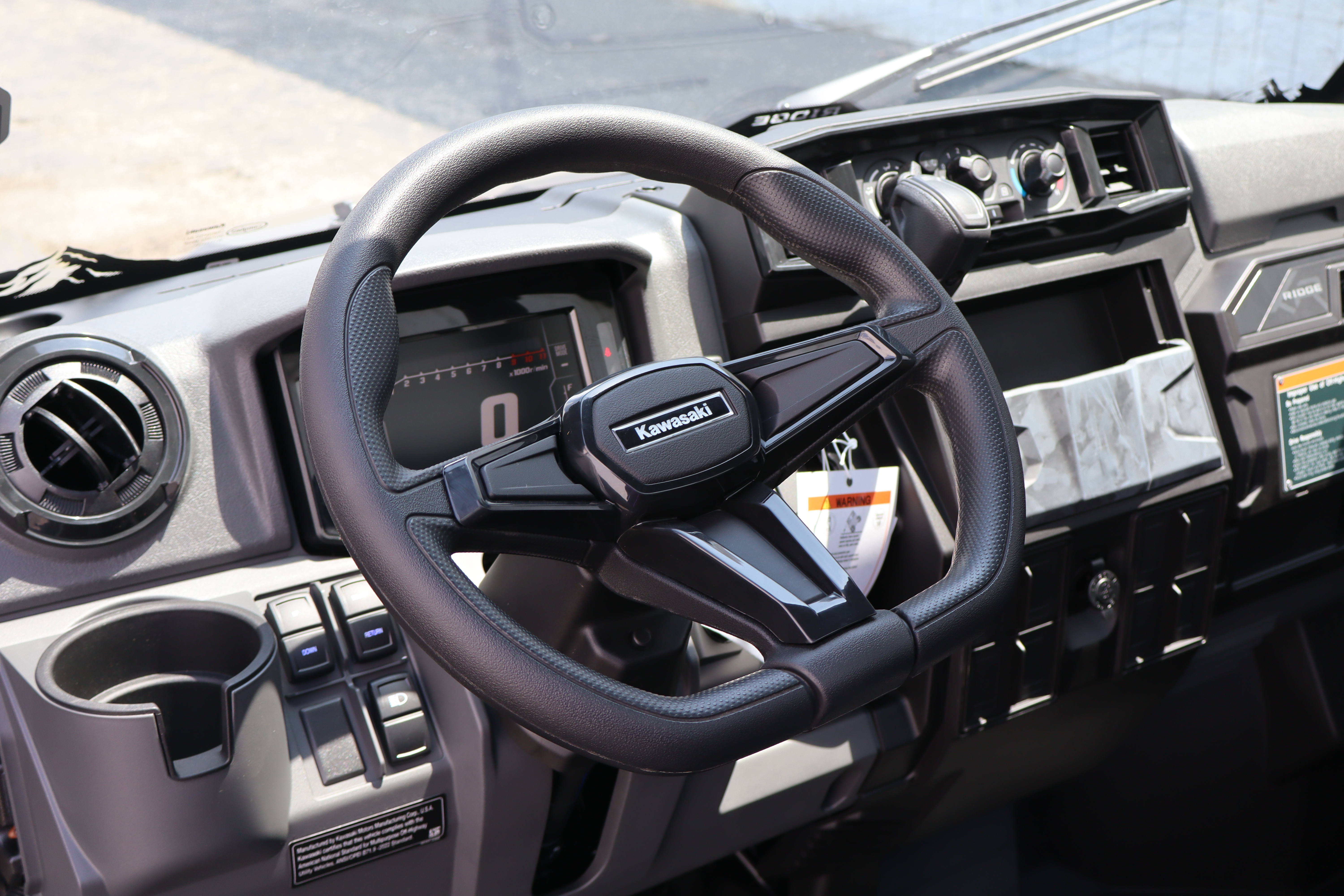 2025 Kawasaki RIDGE XR DELUXE HVAC - Photo 13