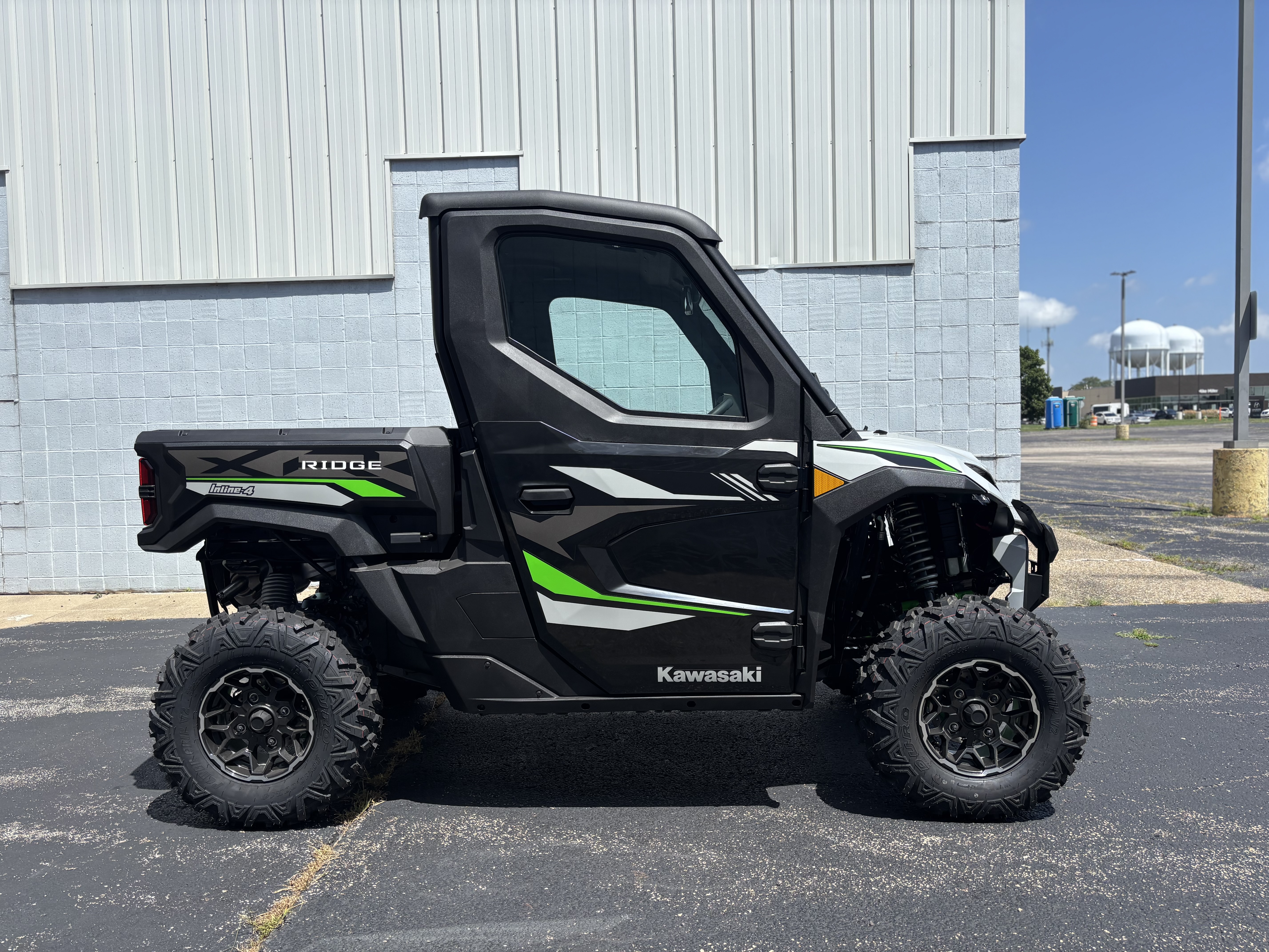2025 Kawasaki RIDGE XR HVAC - Photo 2