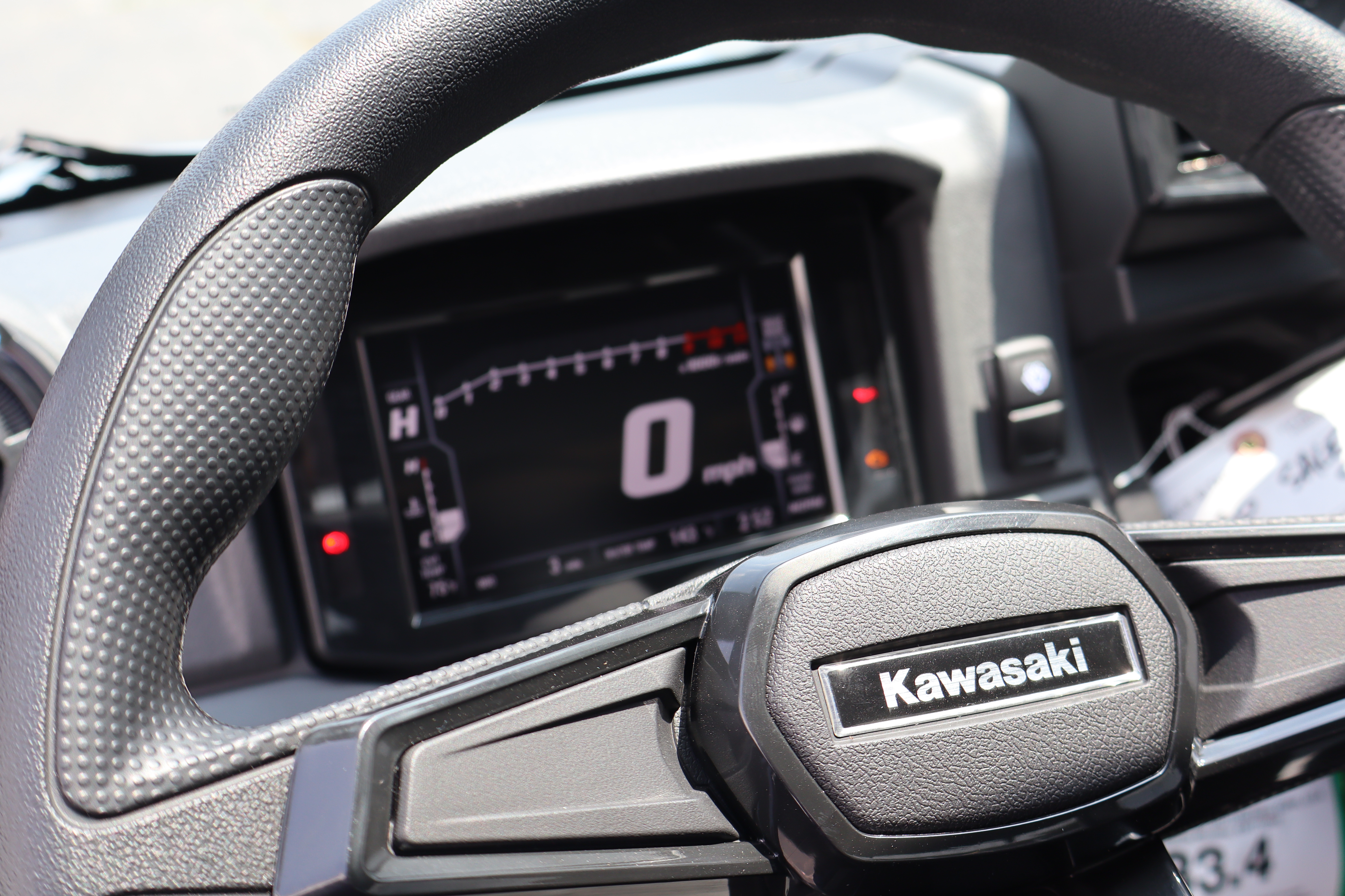 2025 Kawasaki RIDGE XR CREW LIMITED HVAC - Photo 14