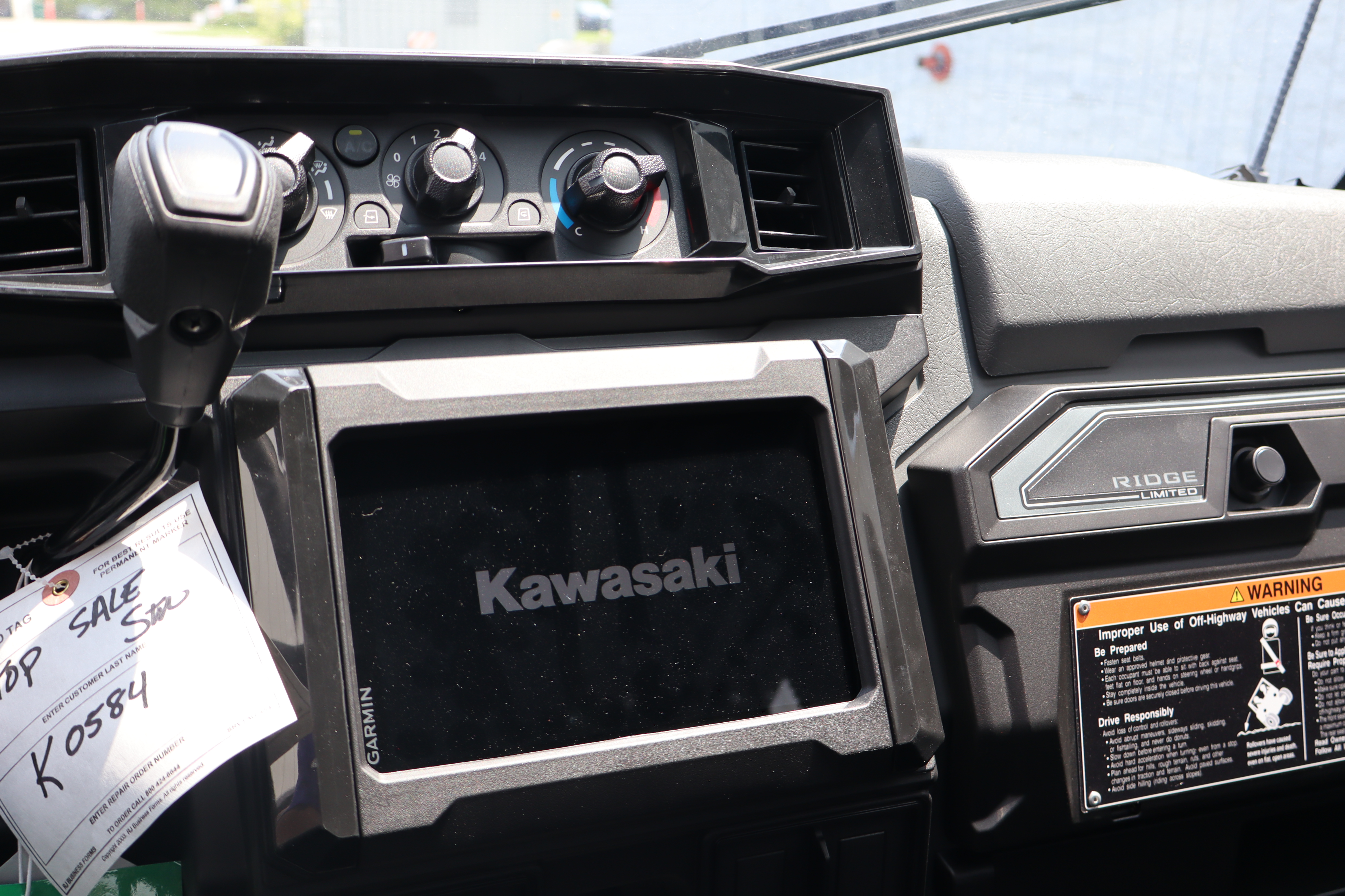 2025 Kawasaki RIDGE XR CREW LIMITED HVAC - Photo 15