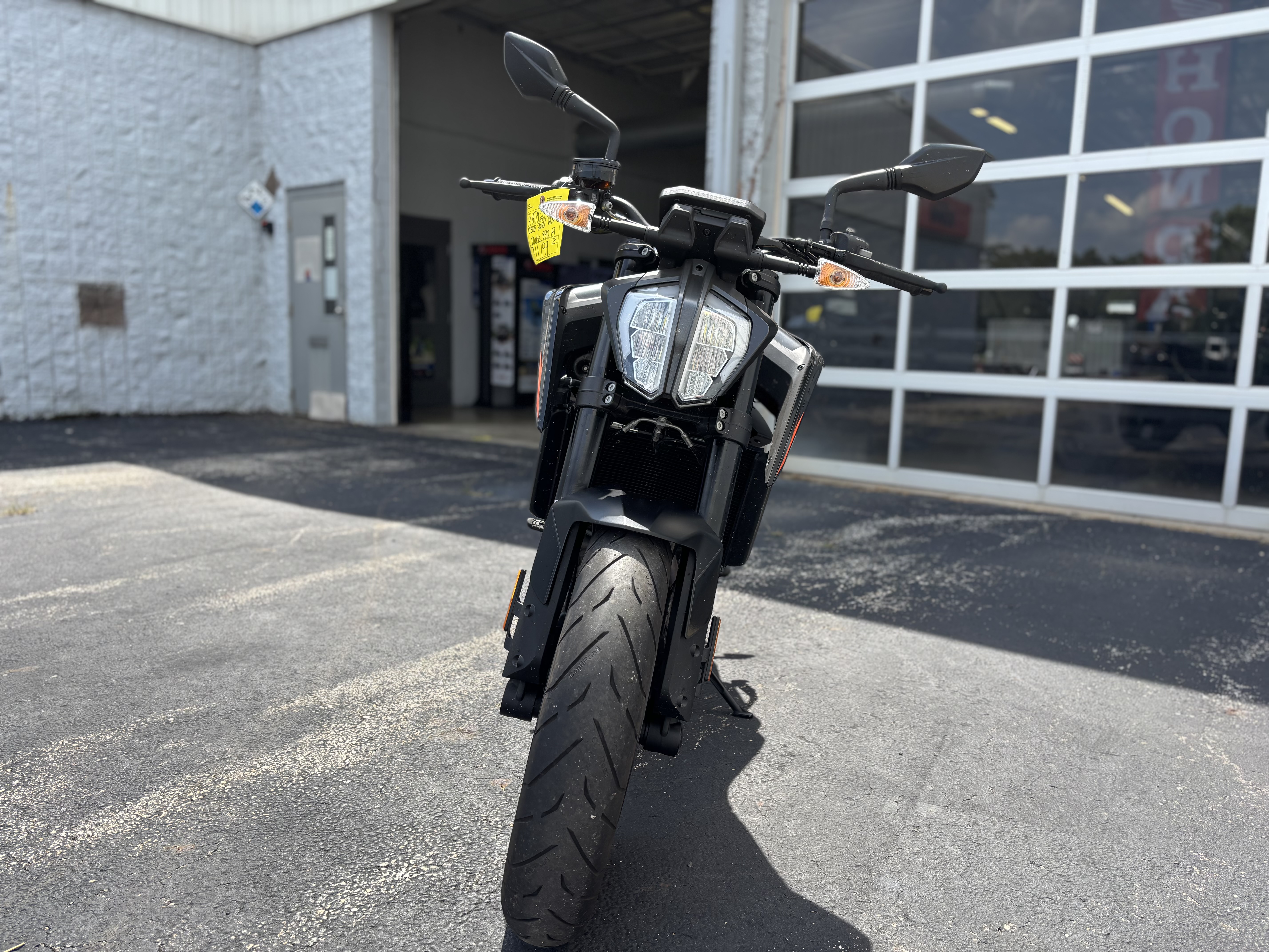 2021 KTM 890 DUKE R - Photo 12