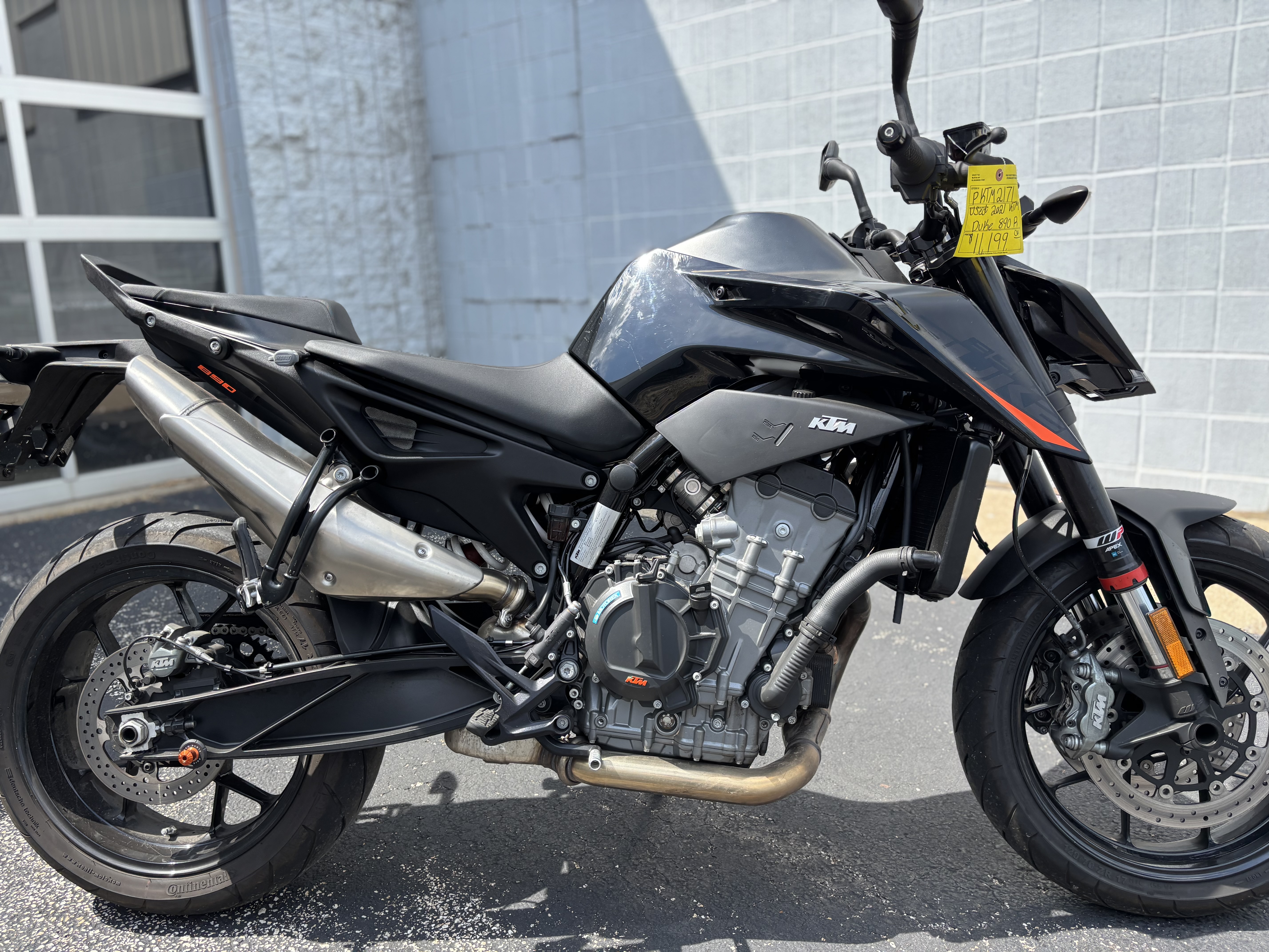2021 KTM 890 DUKE R - Photo 4