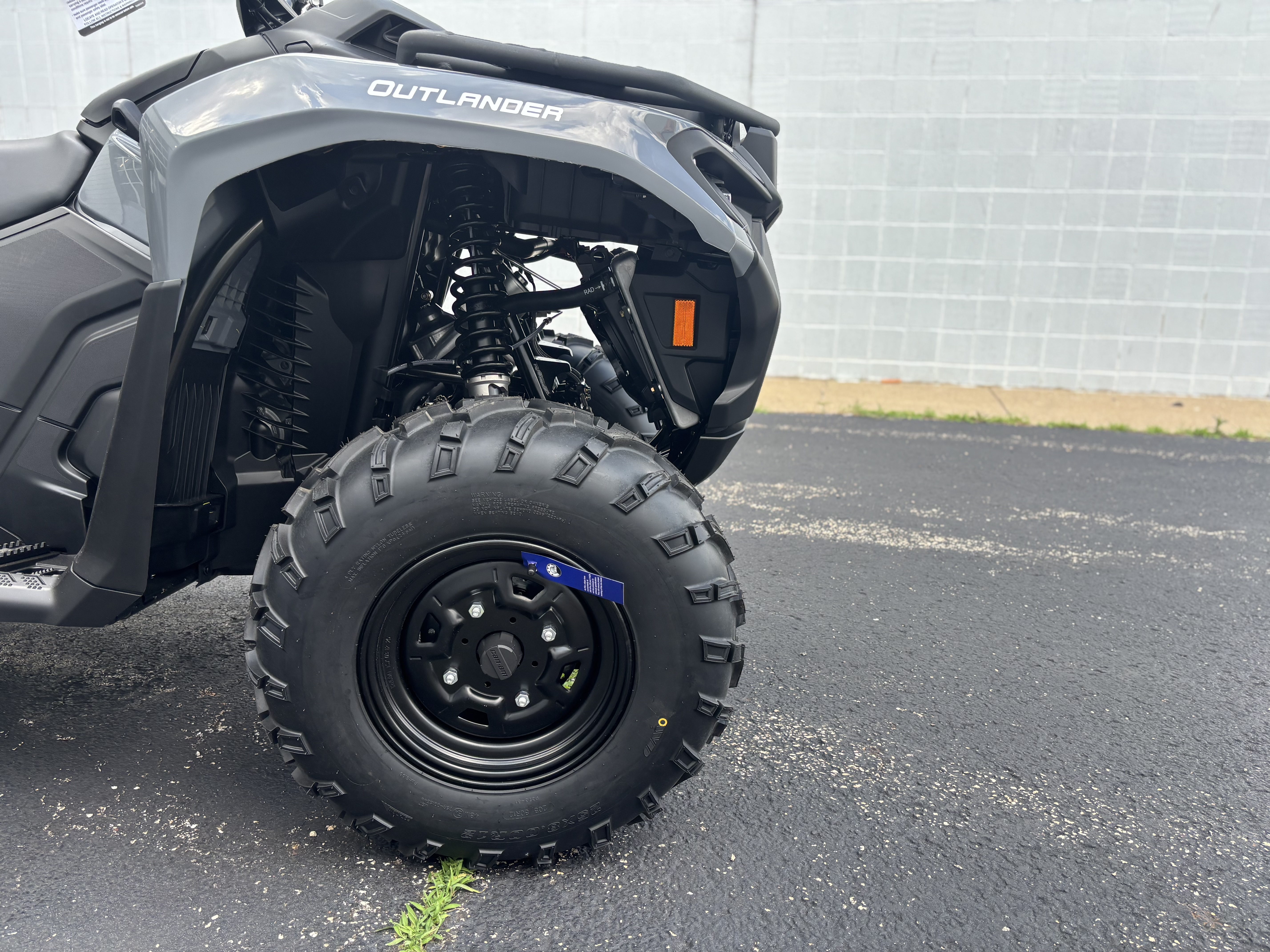 2025 Can-Am OUTLANDER MAX DPS 500 - Photo 3