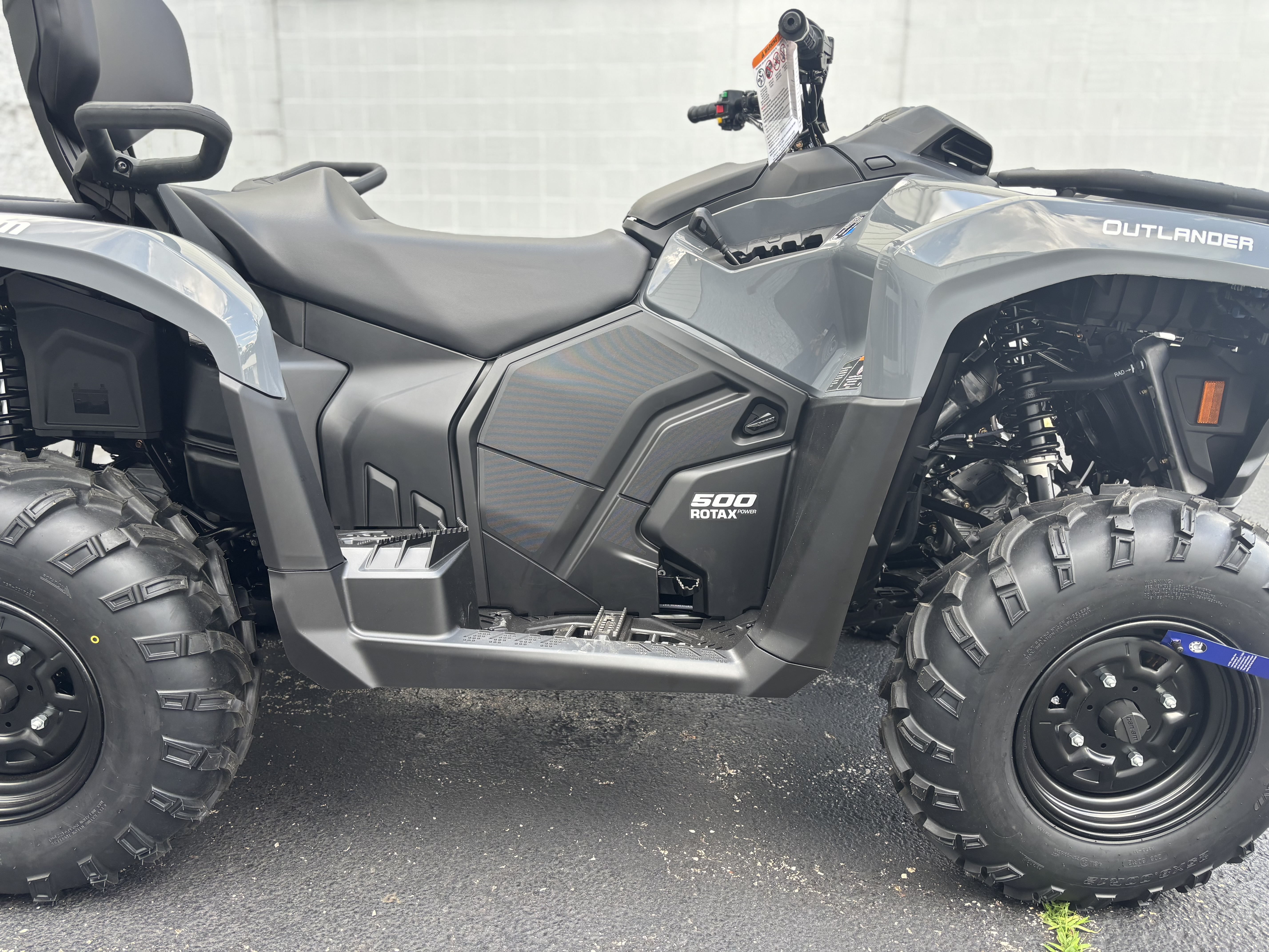 2025 Can-Am OUTLANDER MAX DPS 500 - Photo 4