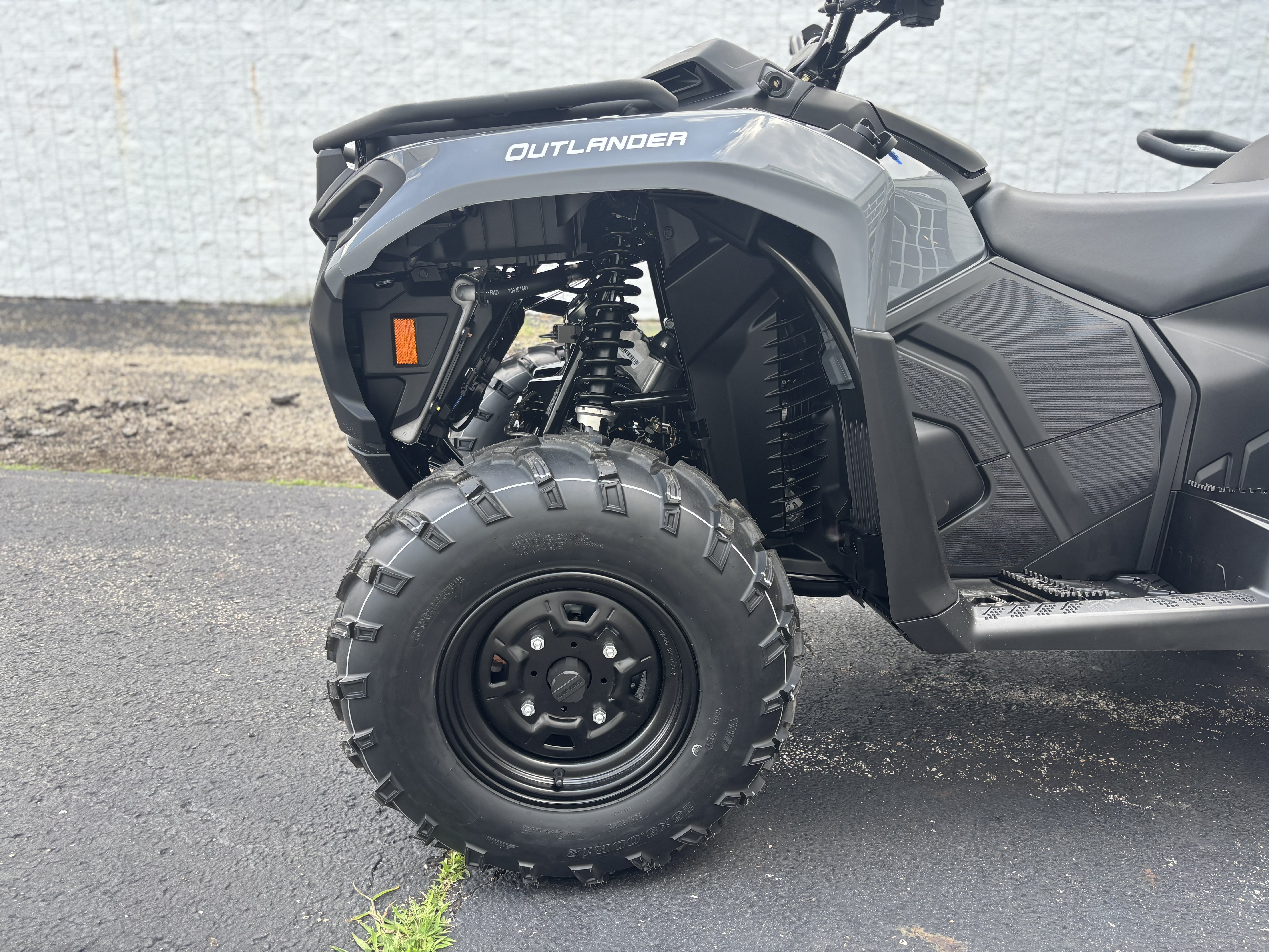 2025 Can-Am OUTLANDER MAX DPS 500 - Photo 7