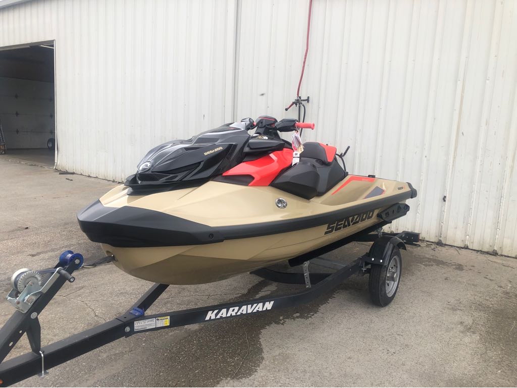 2025 Sea-Doo RXP-X 325