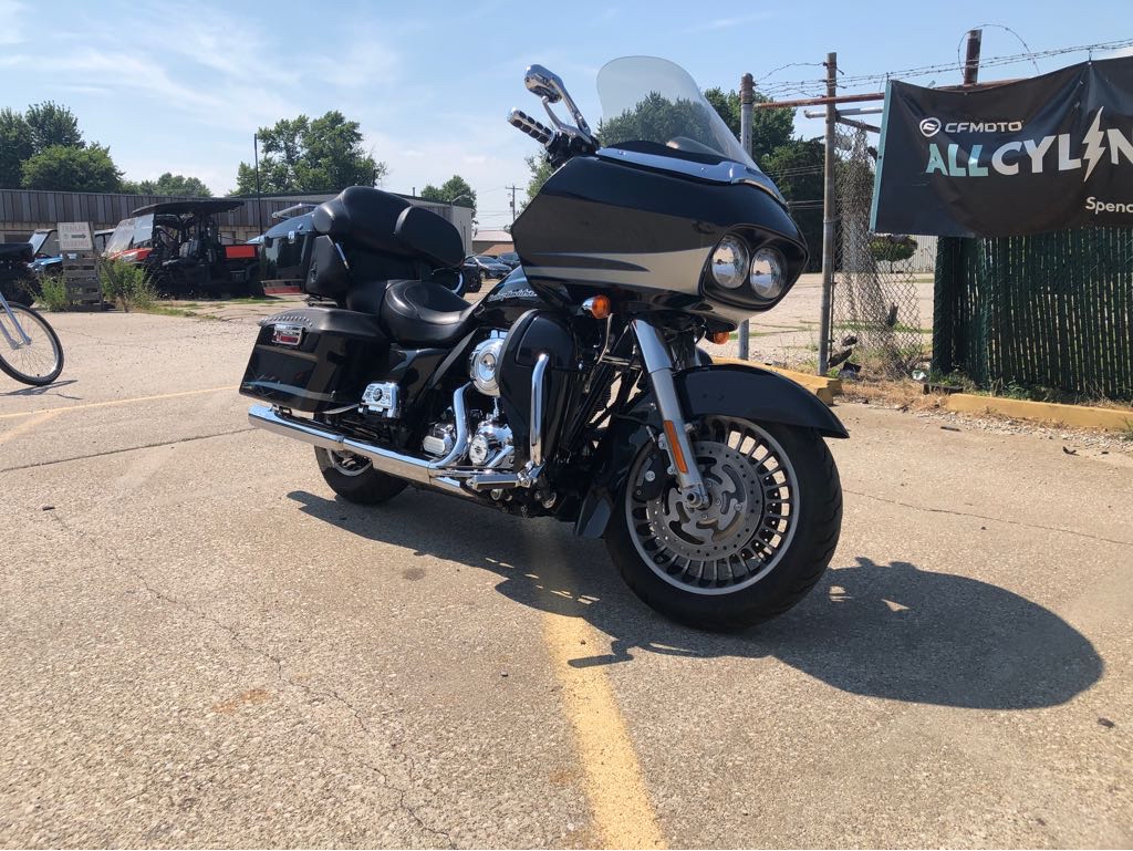 2013 Harley-Davidson® ROAD GLIDE ULTRA