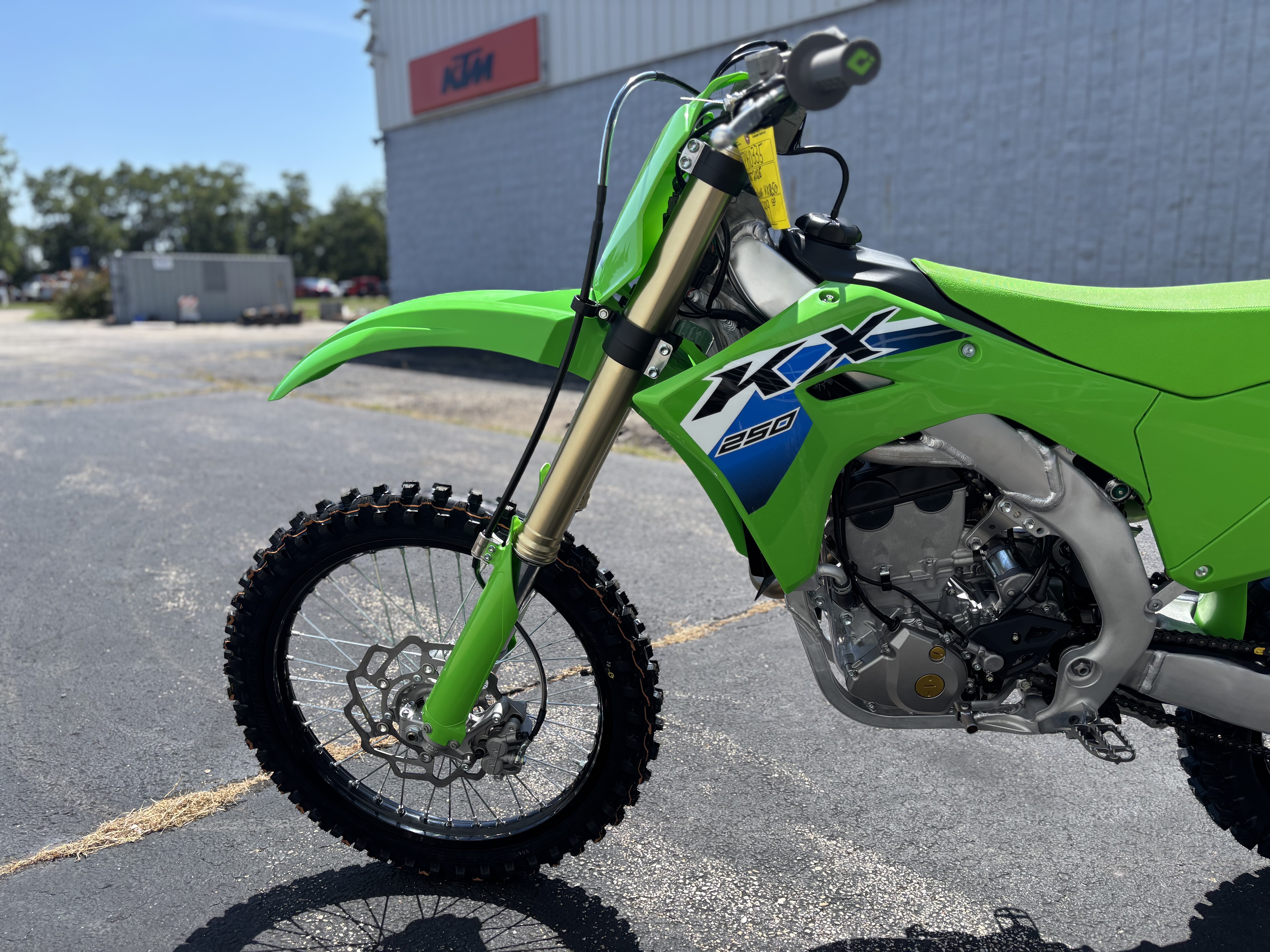 2026 Kawasaki KX 250 - Photo 9