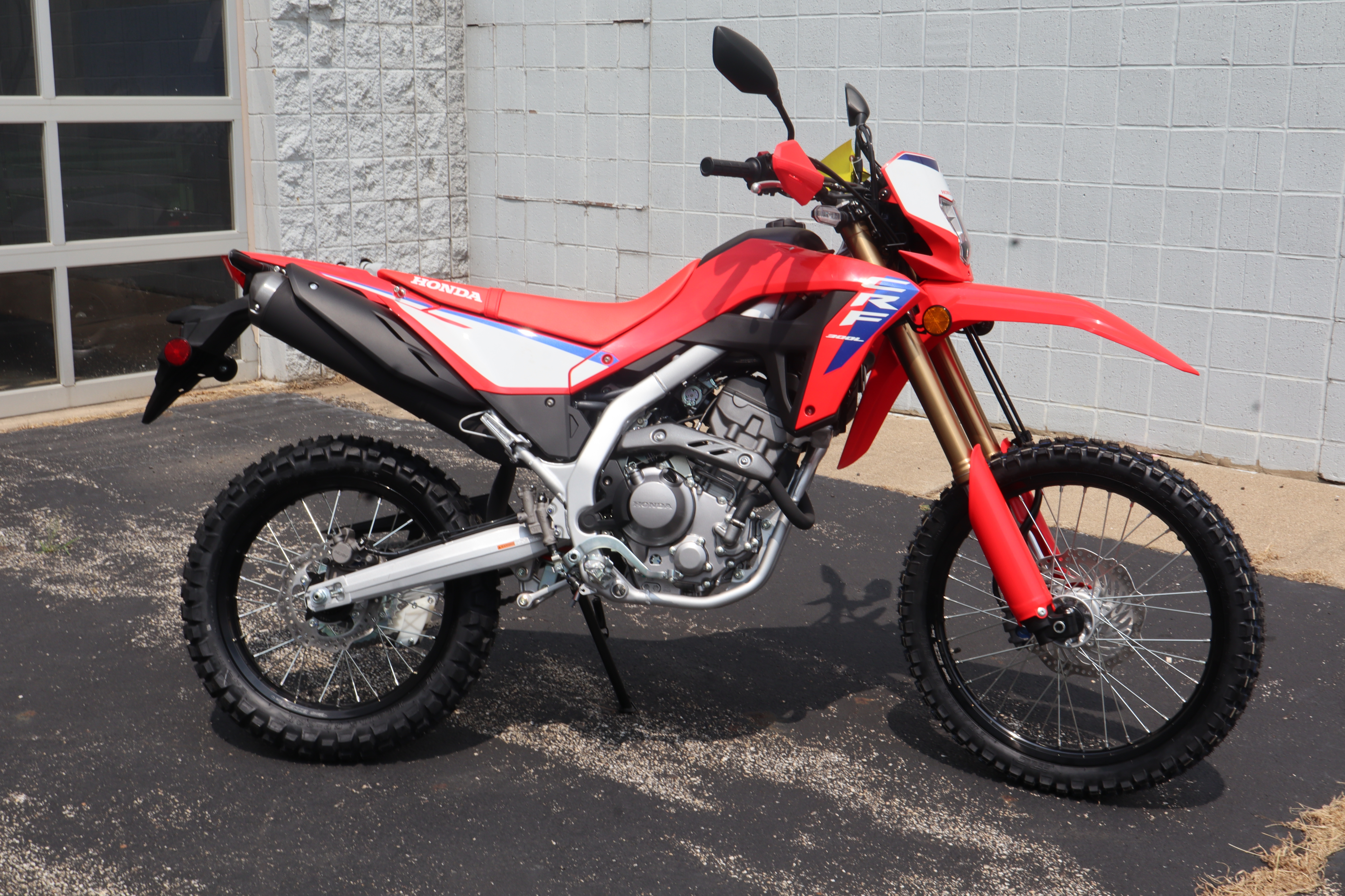 2025 Honda CRF 300L - Photo 3