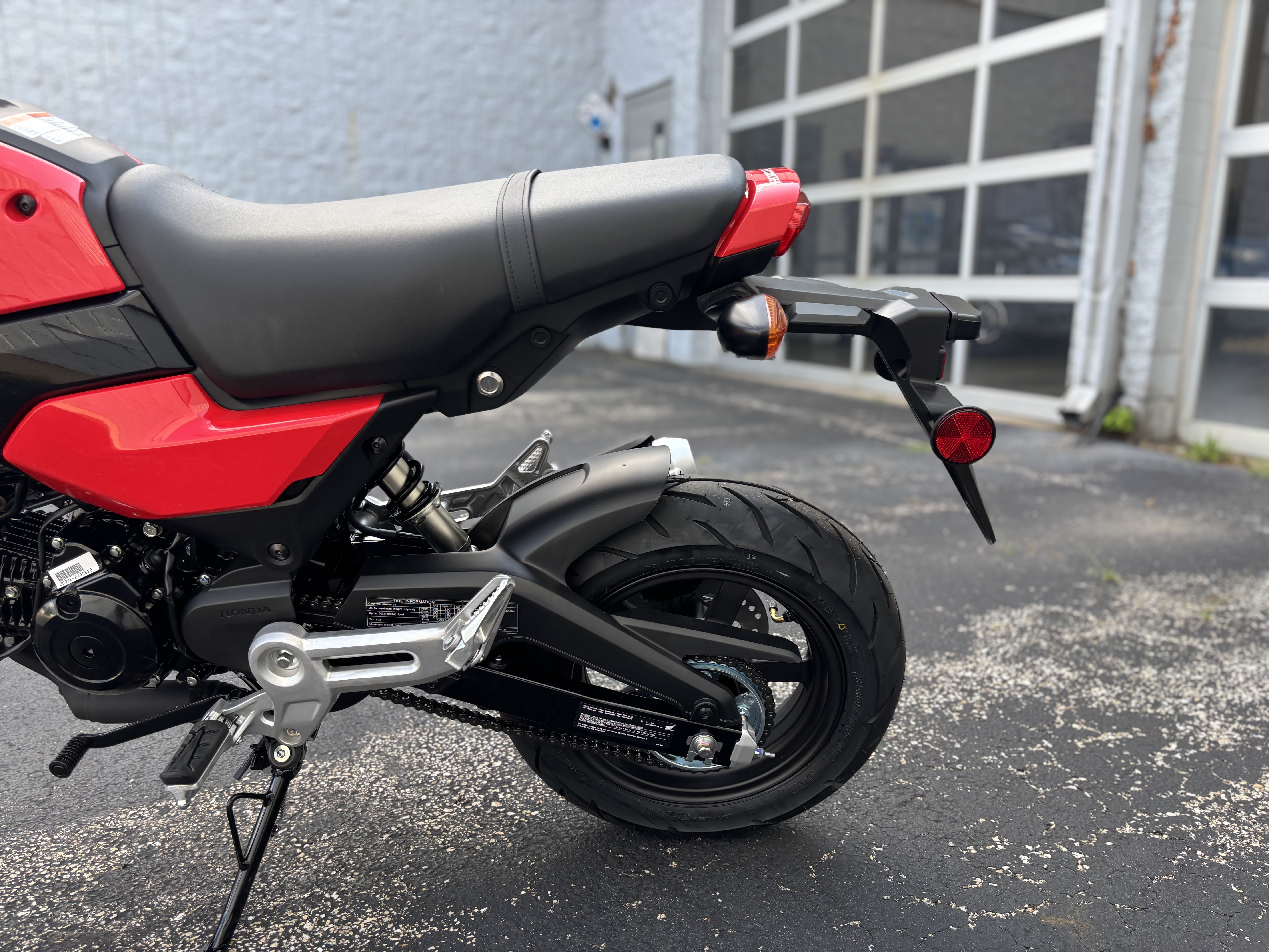 2026 Honda GROM - Photo 10
