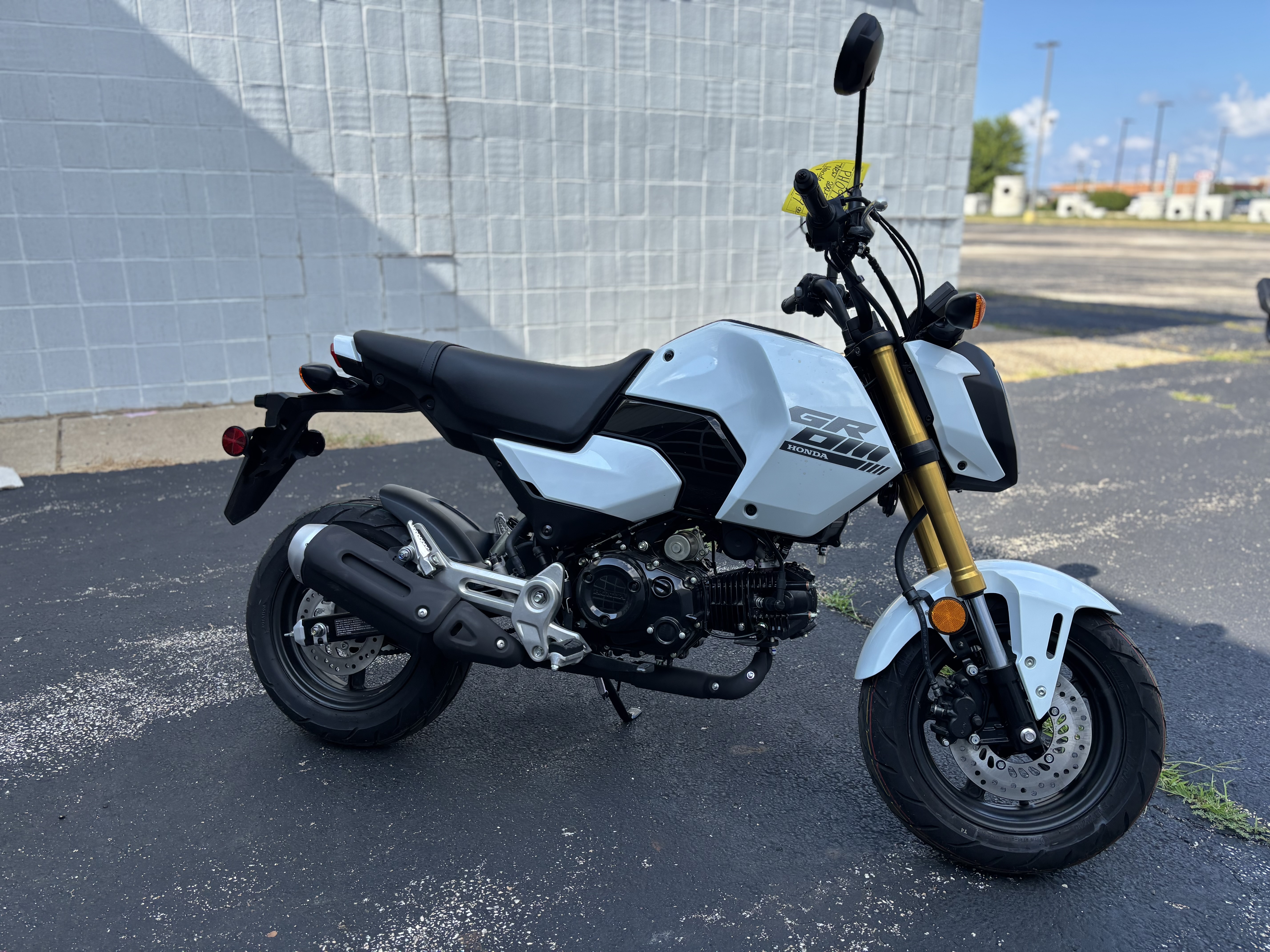 2026 Honda GROM - Photo 3
