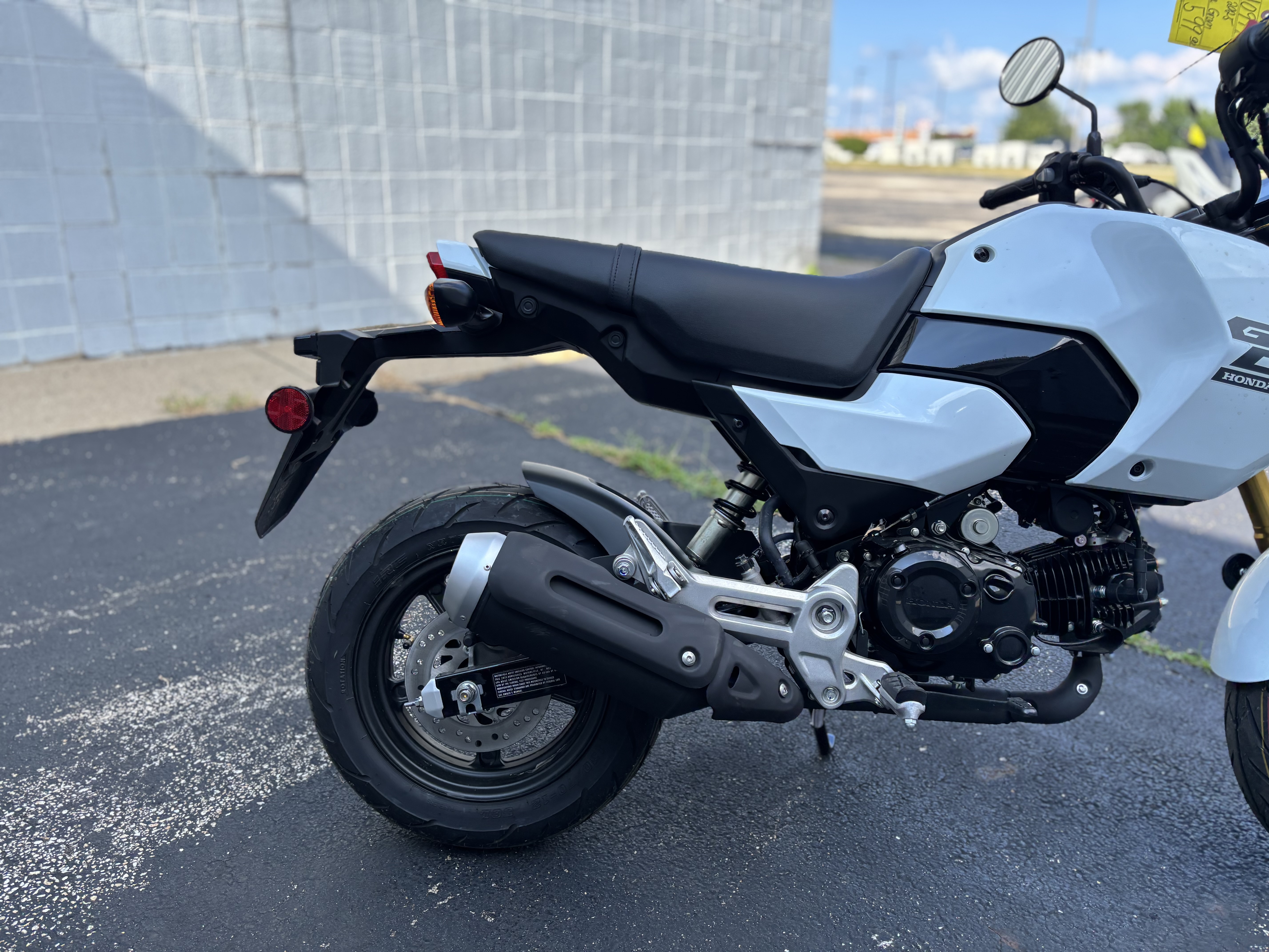 2026 Honda GROM - Photo 6