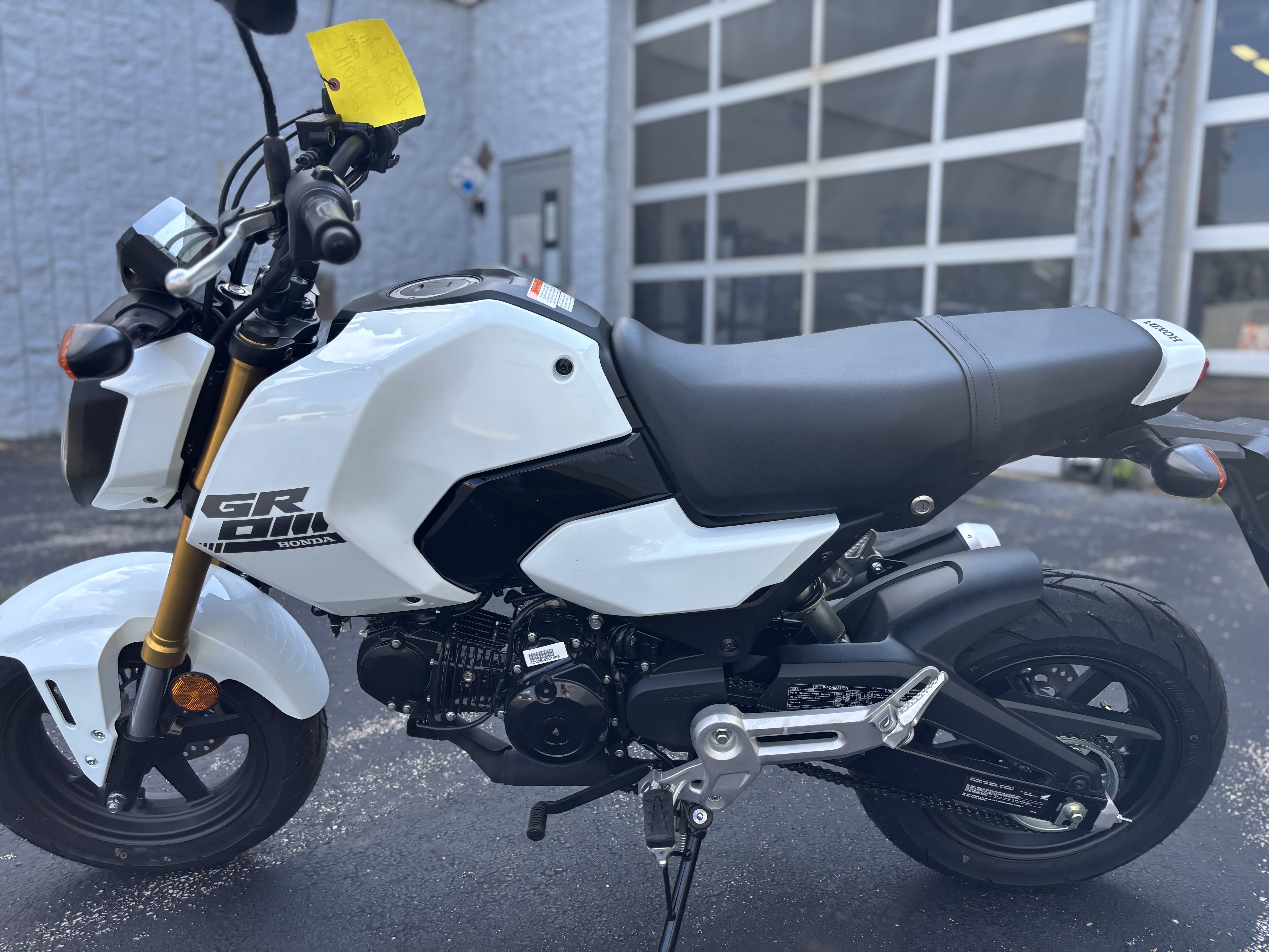 2026 Honda GROM - Photo 11